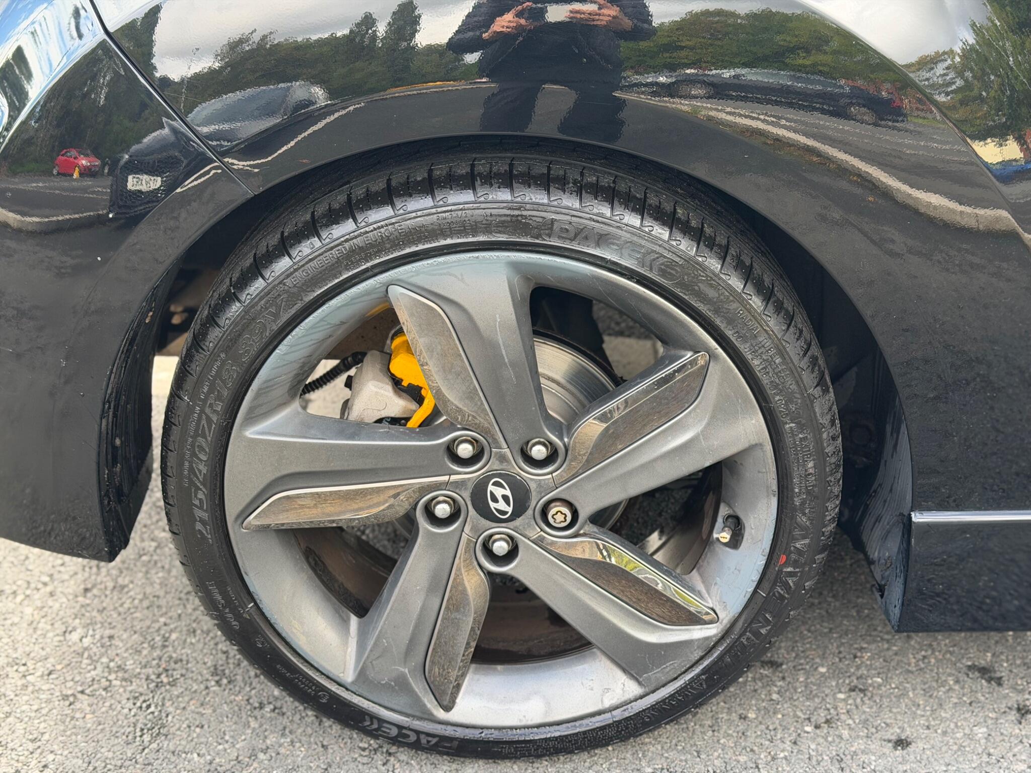 Hyundai Veloster - Image 16
