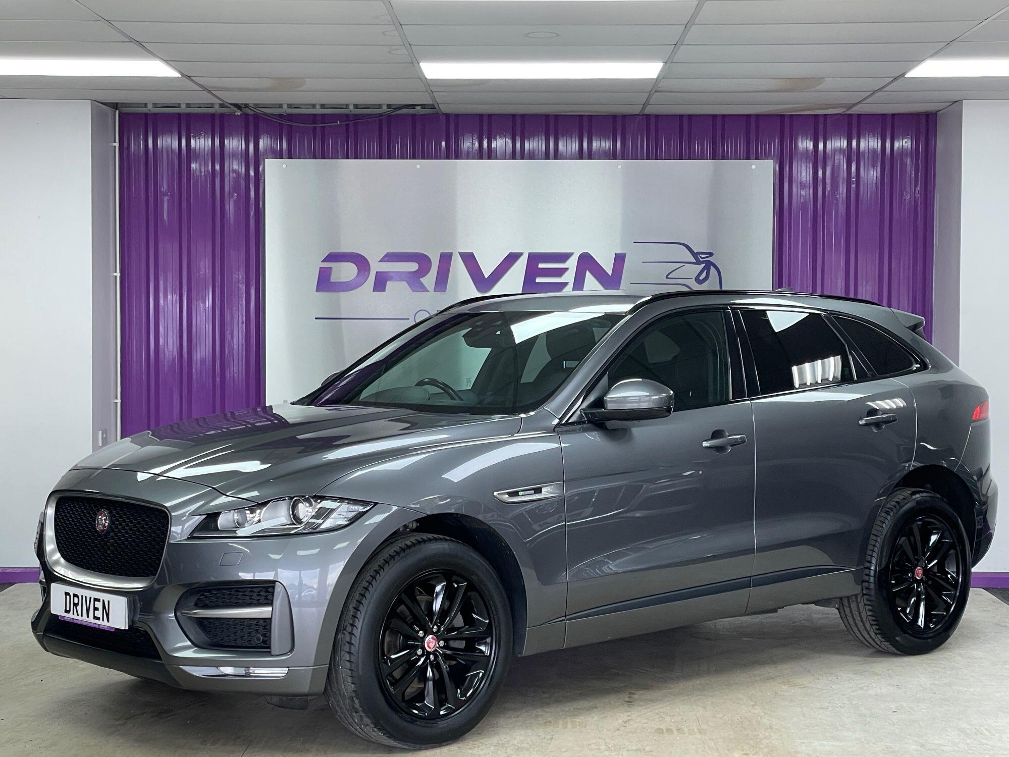 Jaguar F-Pace