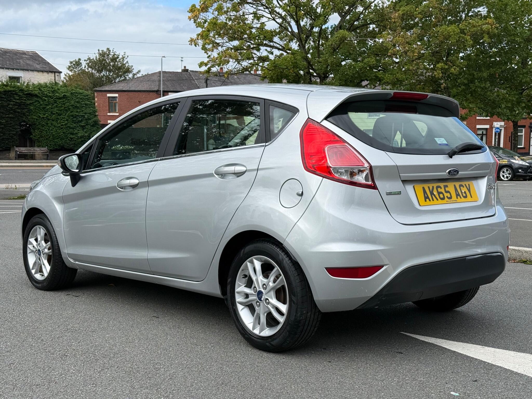 Ford Fiesta - Image 5