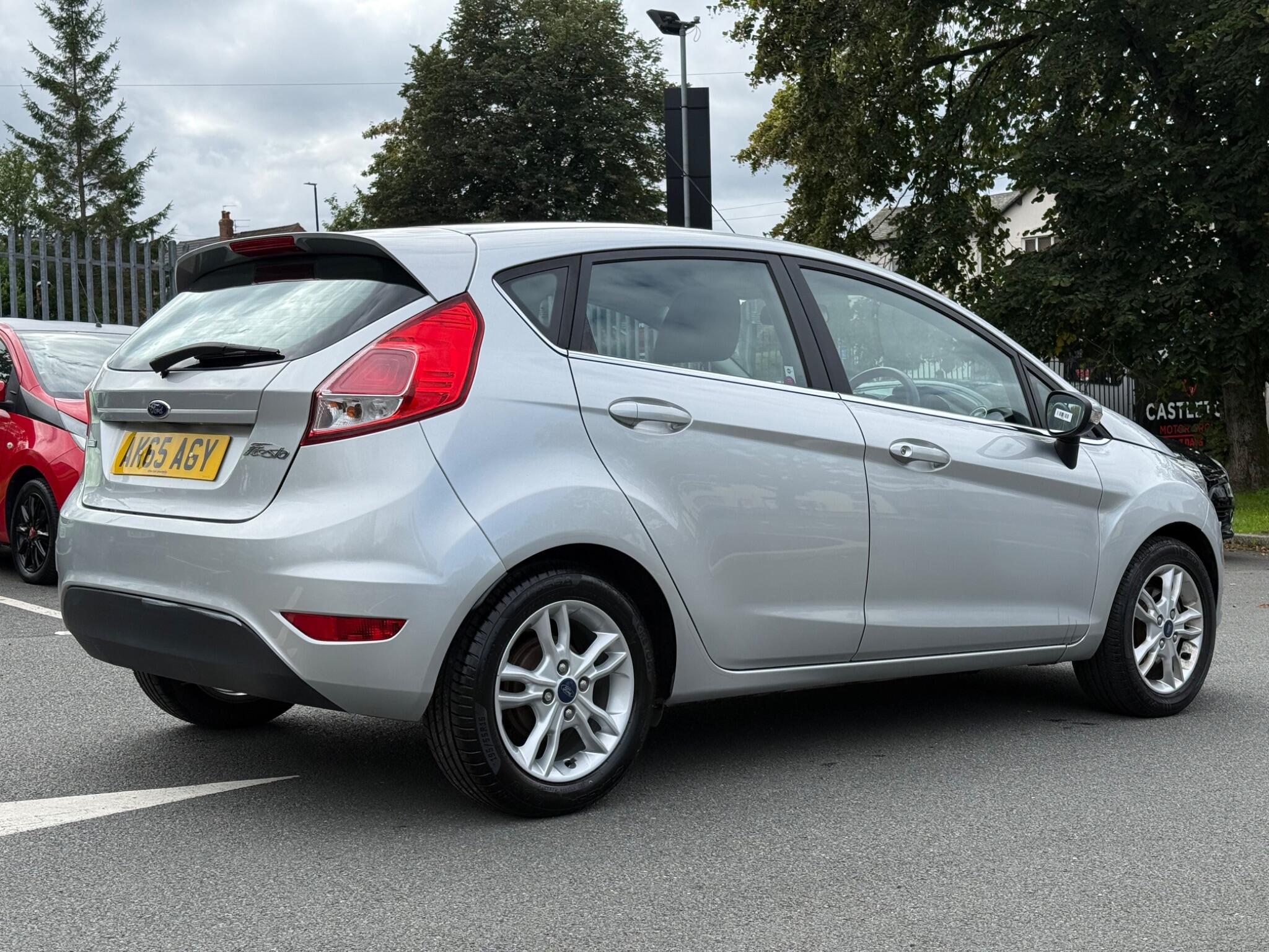 Ford Fiesta - Image 6