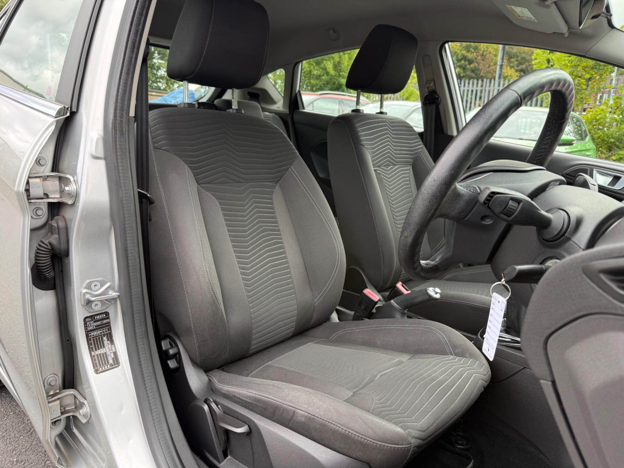 Ford Fiesta - Image 13