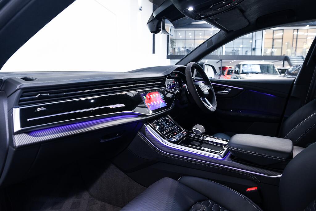 Audi RSQ8 - Image 17