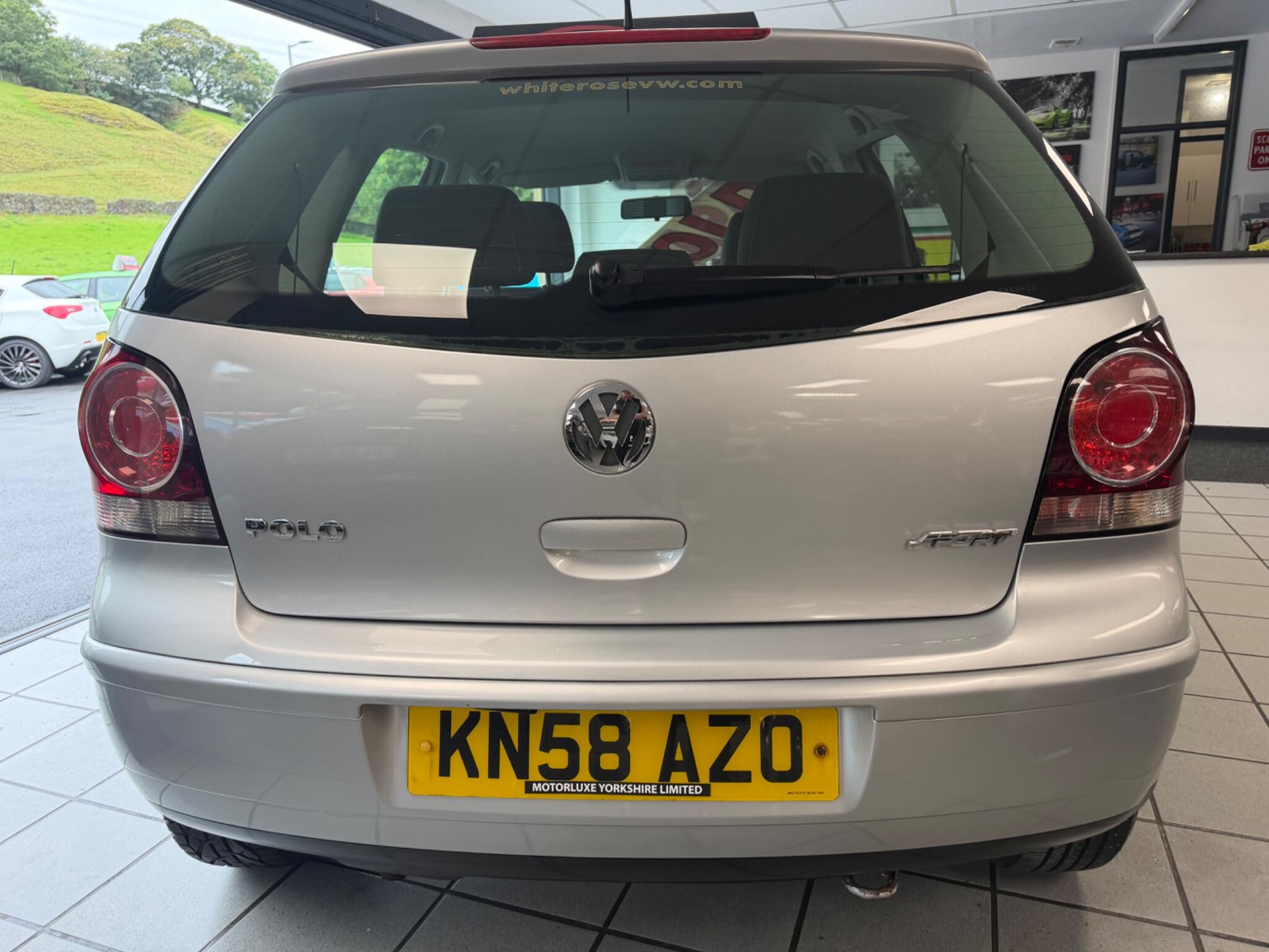 Volkswagen Polo - Image 5