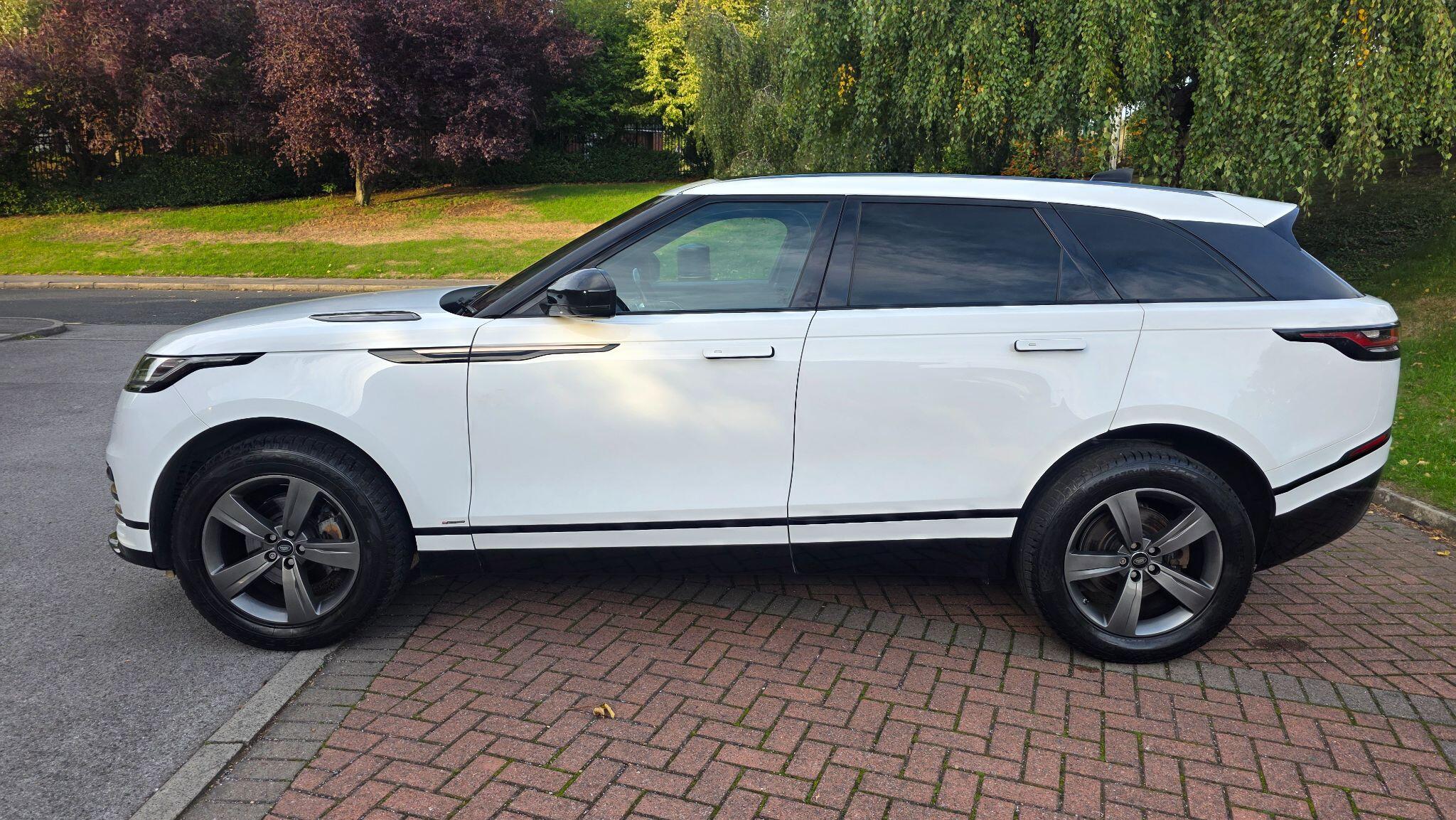Land Rover Range Rover Velar - Image 17