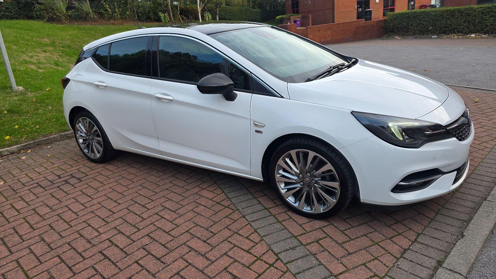 Vauxhall Astra - Image 4