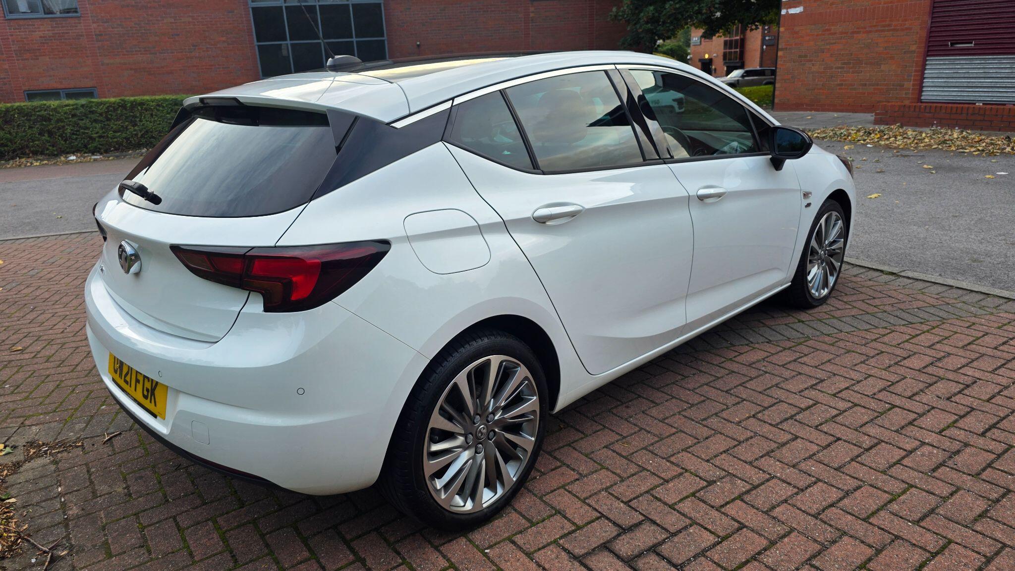 Vauxhall Astra - Image 9
