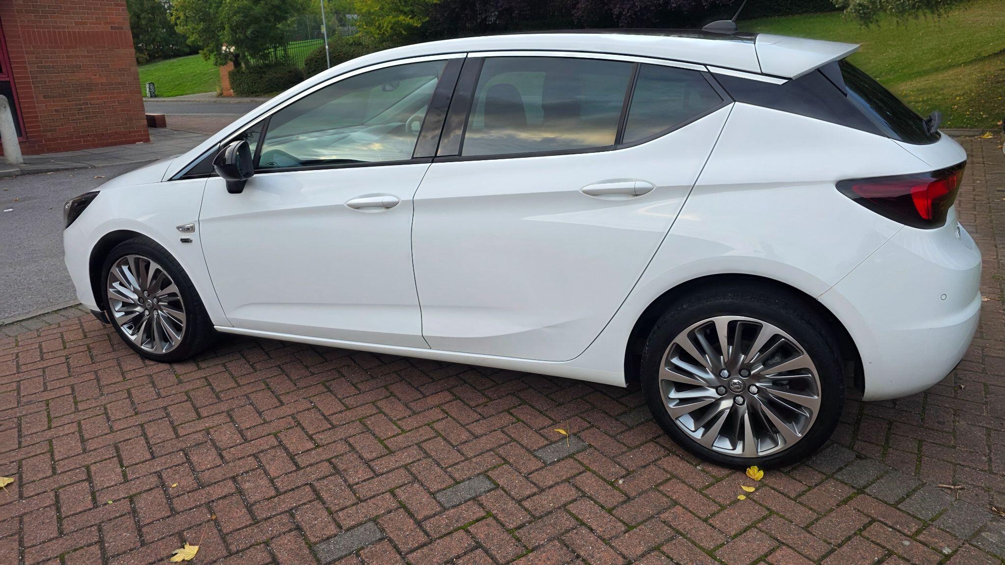 Vauxhall Astra - Image 15