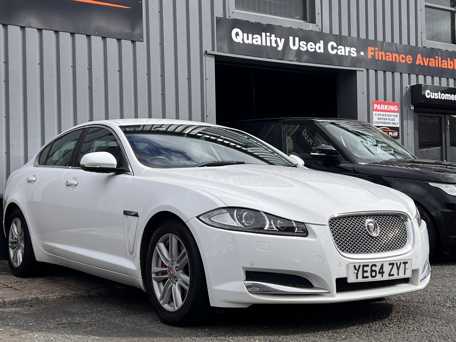 Jaguar XF