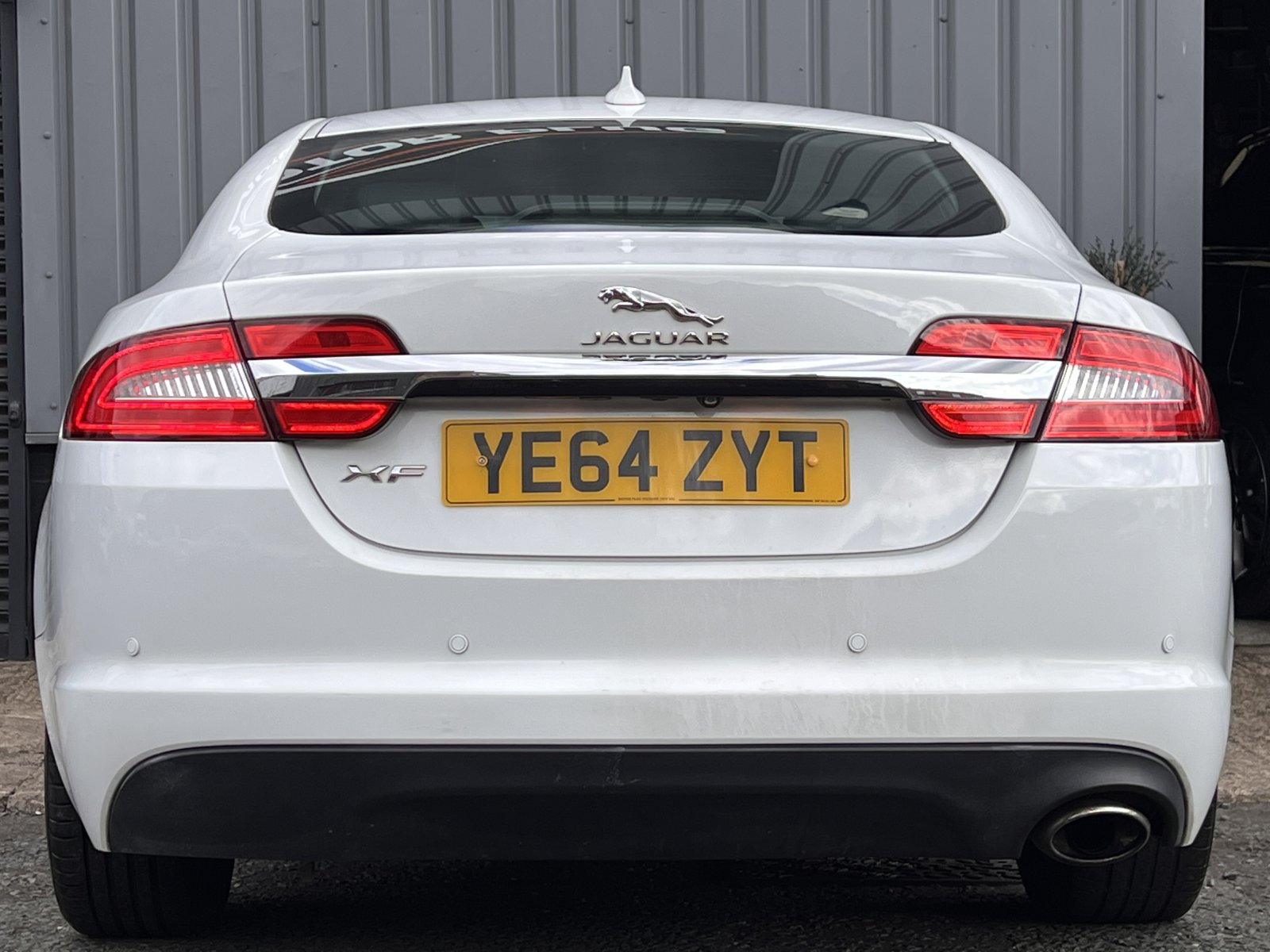 Jaguar XF - Image 4