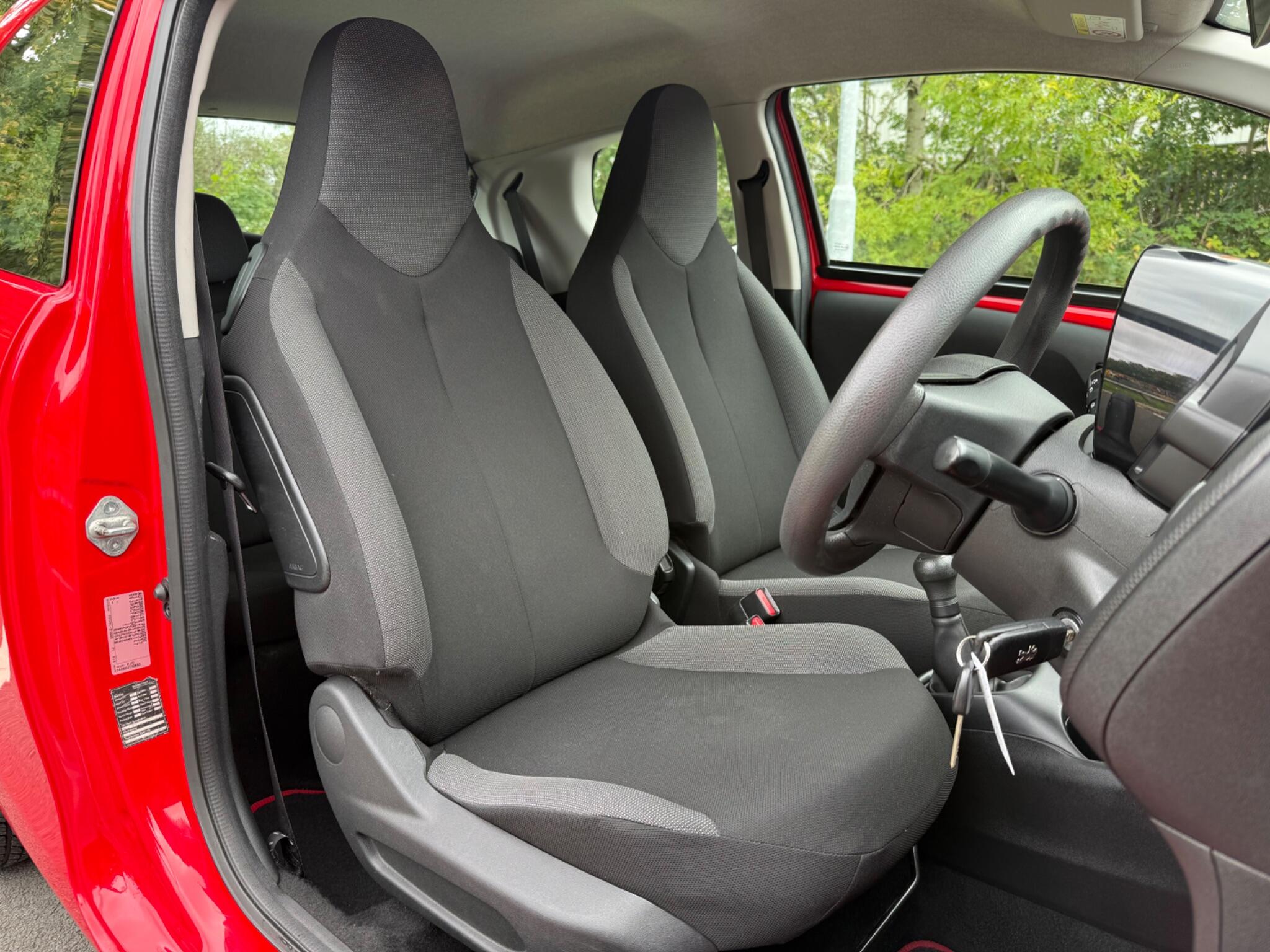 Peugeot 108 - Image 12