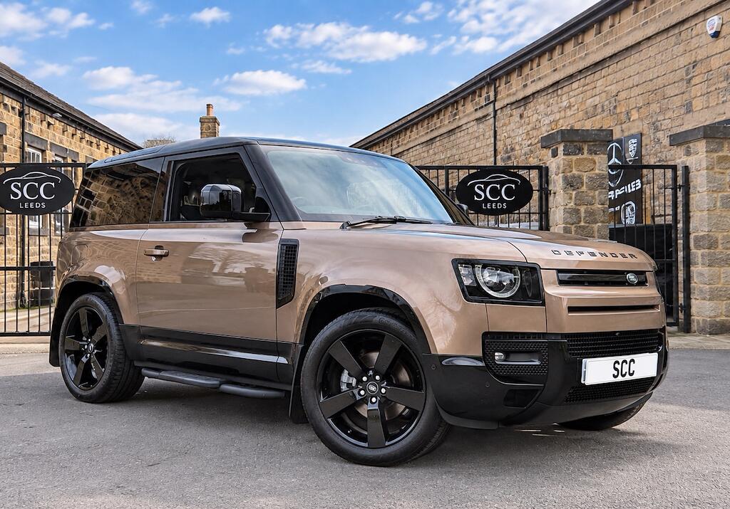 Land Rover Defender 90