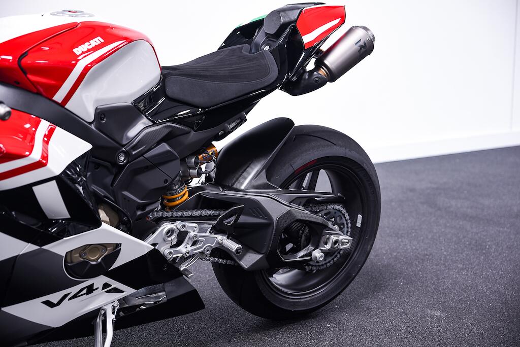 Ducati PANIGALE V4 - Image 9