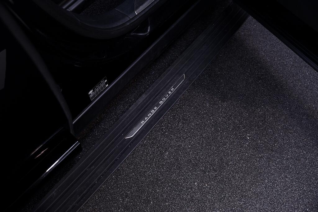 Land Rover Range Rover - Image 10