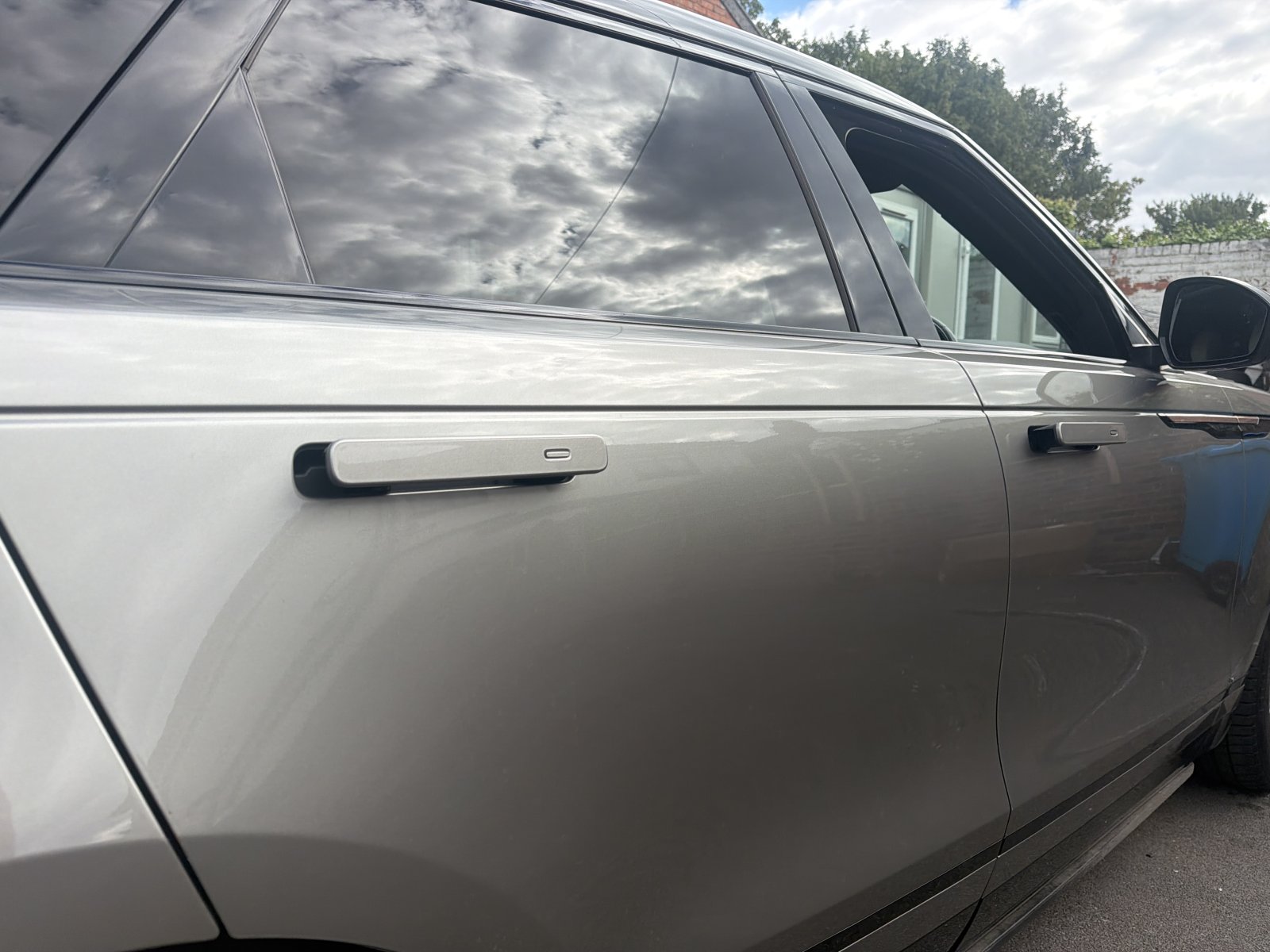 Land Rover Range Rover Velar - Image 7