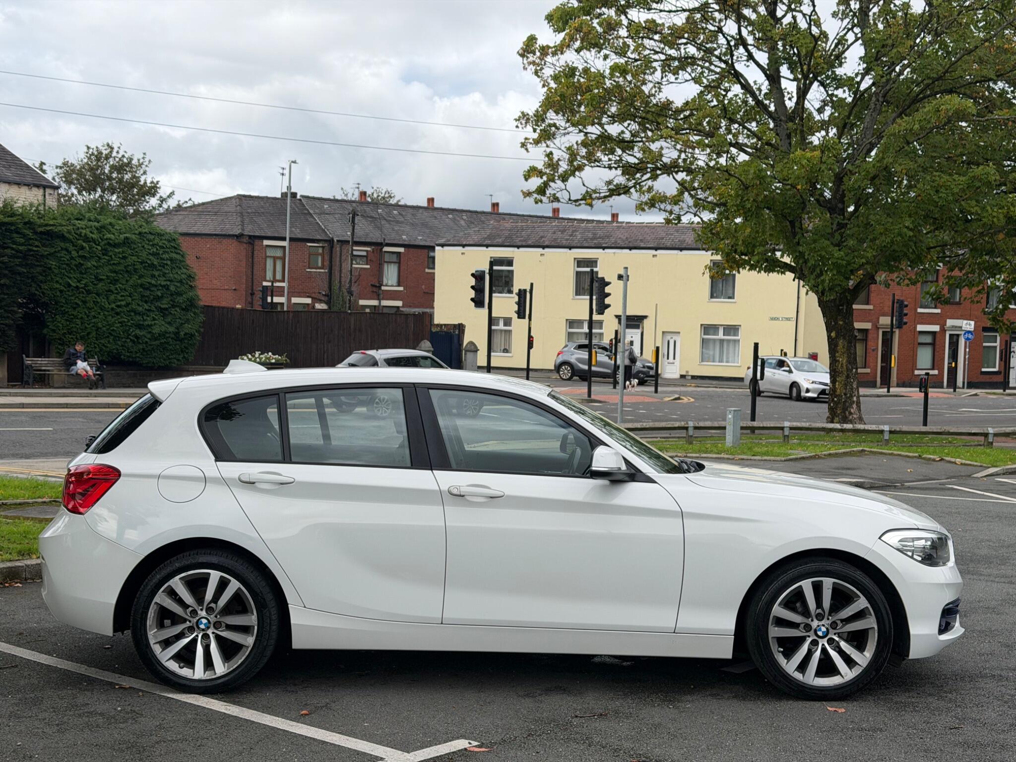 BMW 1 Series - Image 7