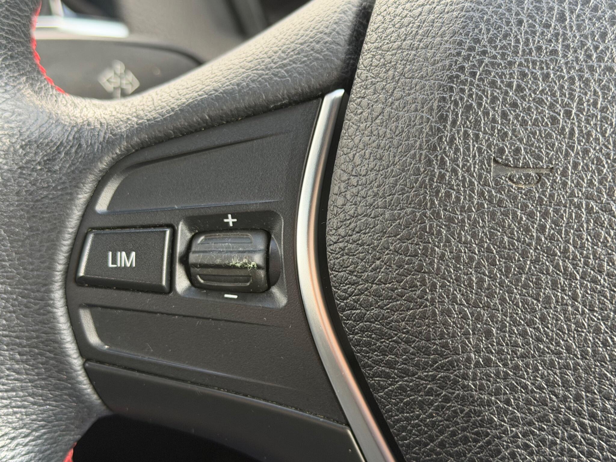 BMW 1 Series - Image 23