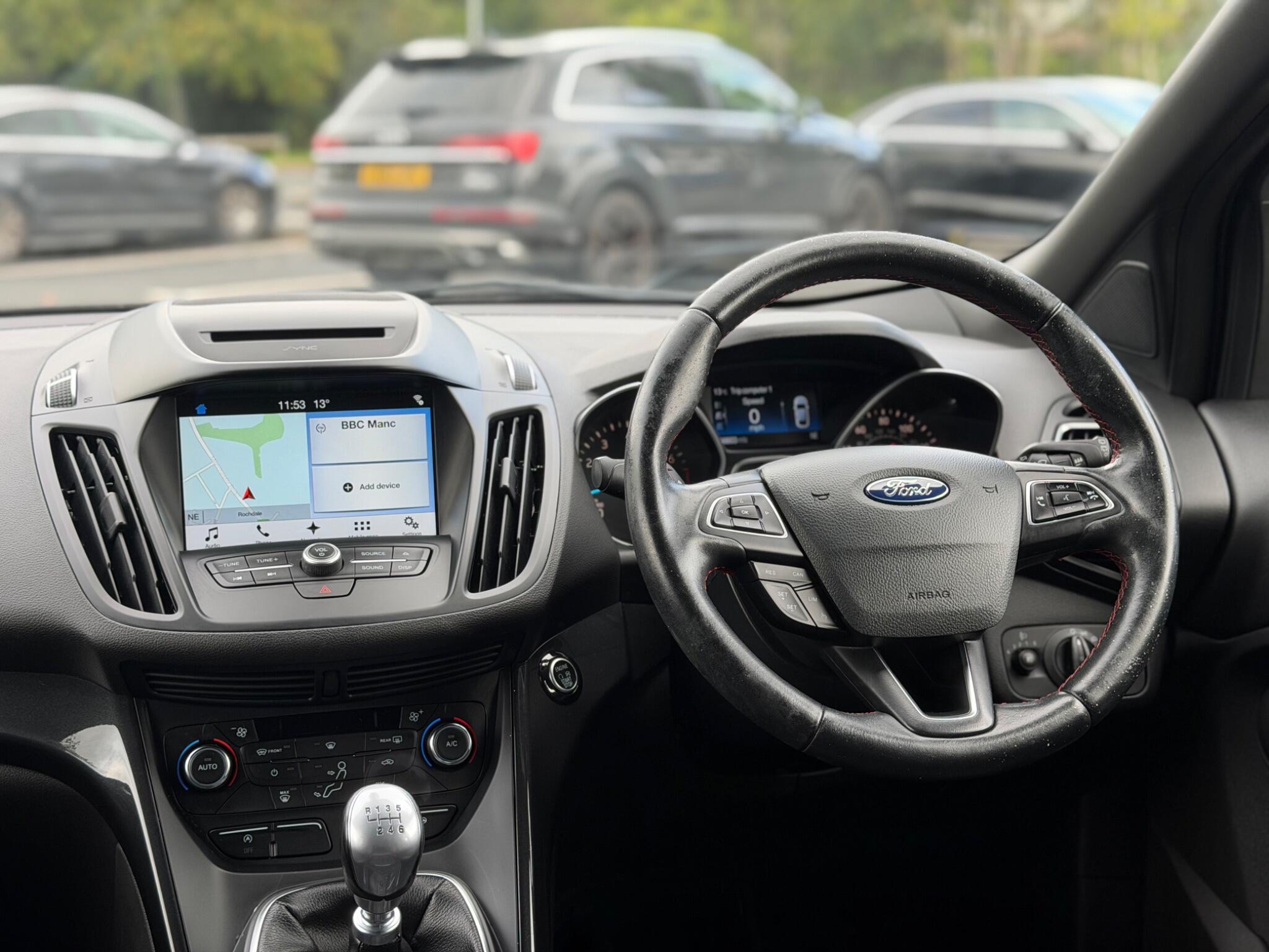 Ford Kuga - Image 22
