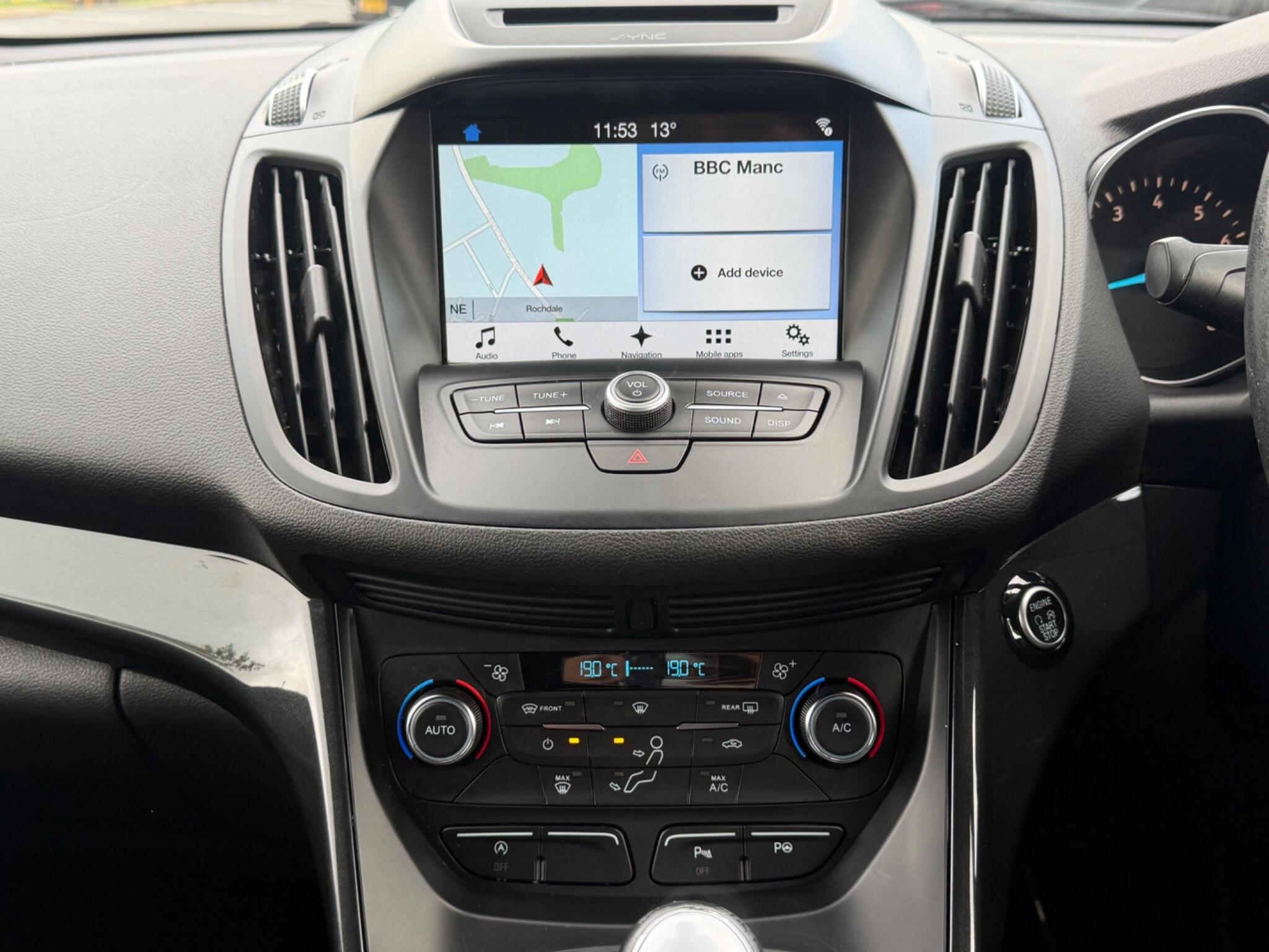 Ford Kuga - Image 25