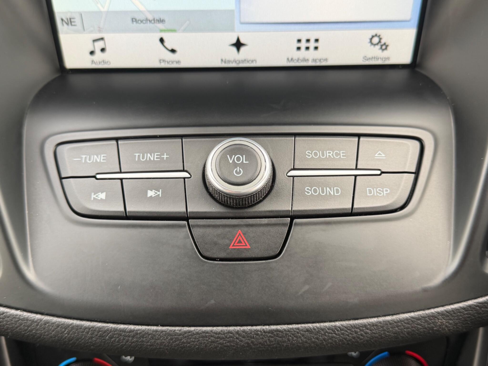 Ford Kuga - Image 27