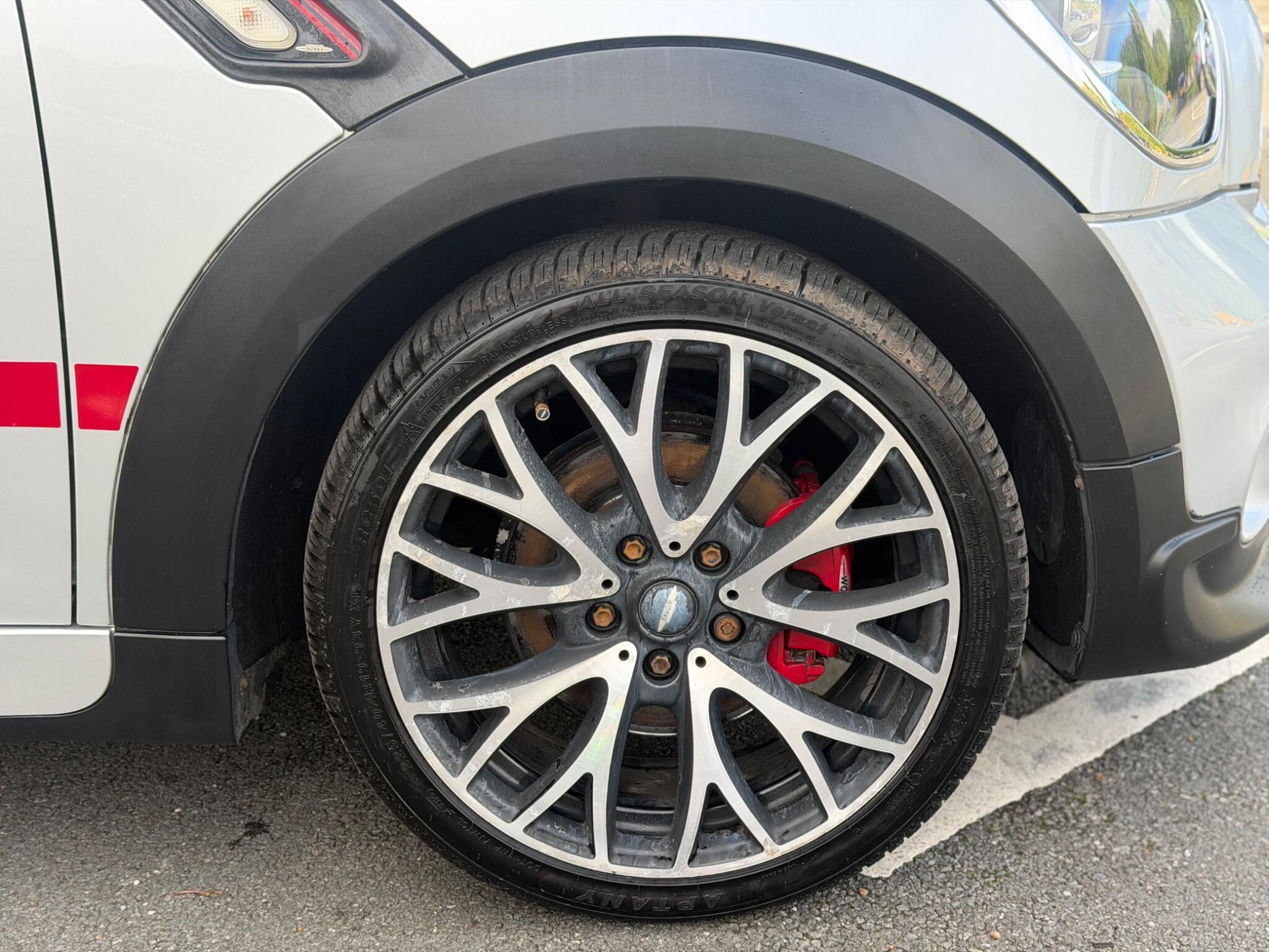 MINI Countryman - Image 9
