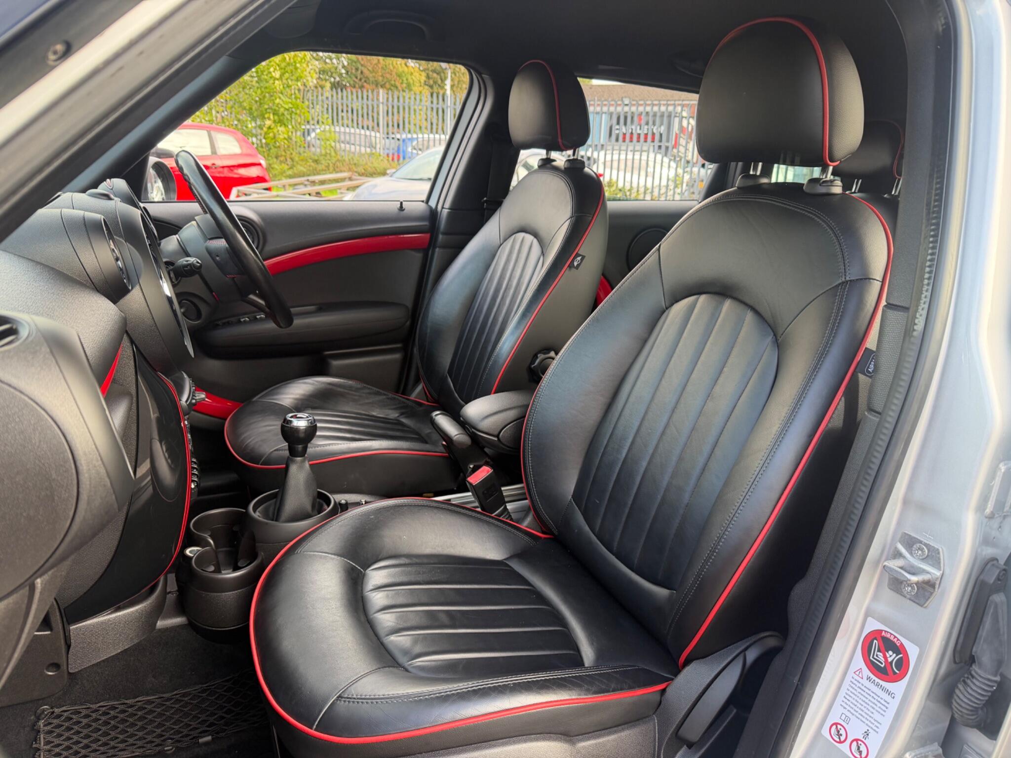 MINI Countryman - Image 25