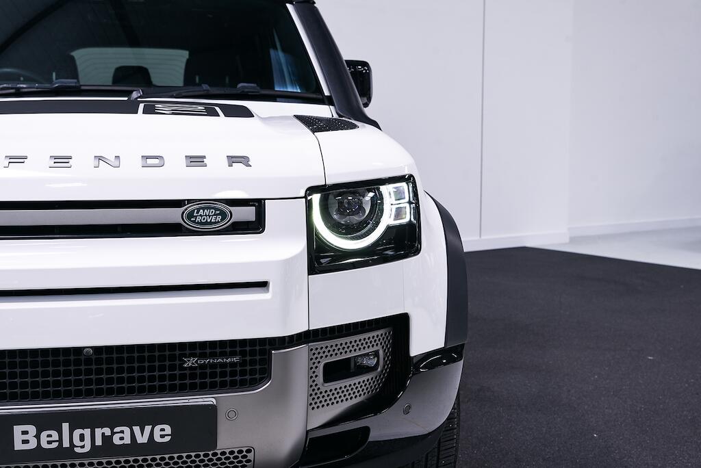 Land Rover Defender 110 - Image 10