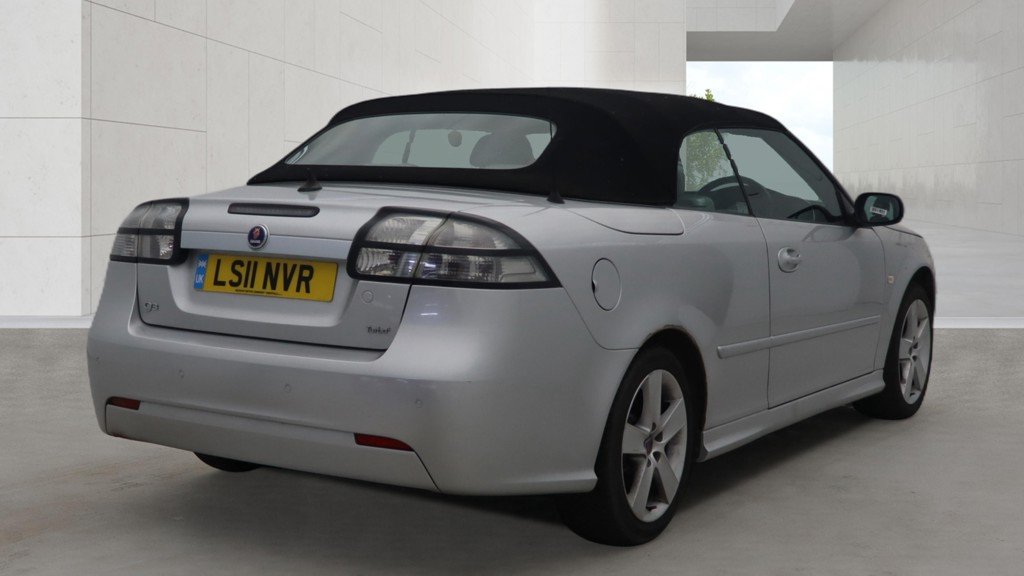 Saab 9-3 - Image 3