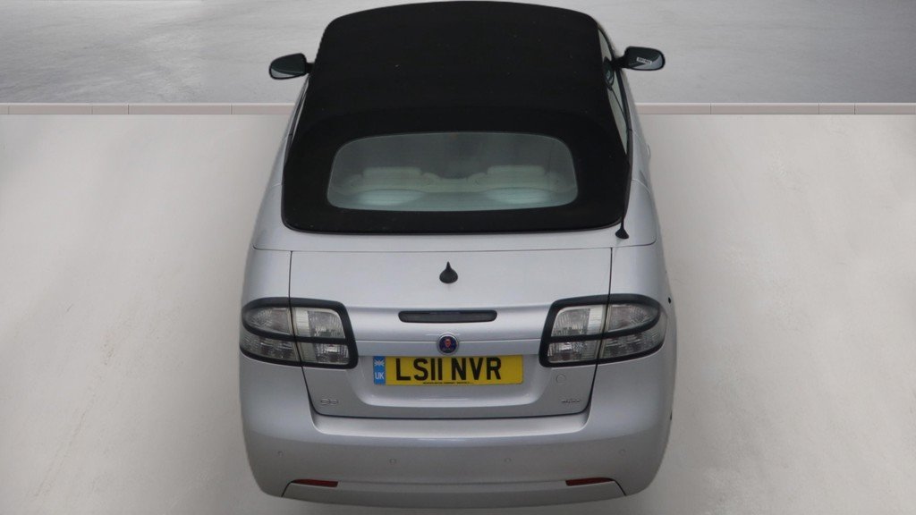 Saab 9-3 - Image 7