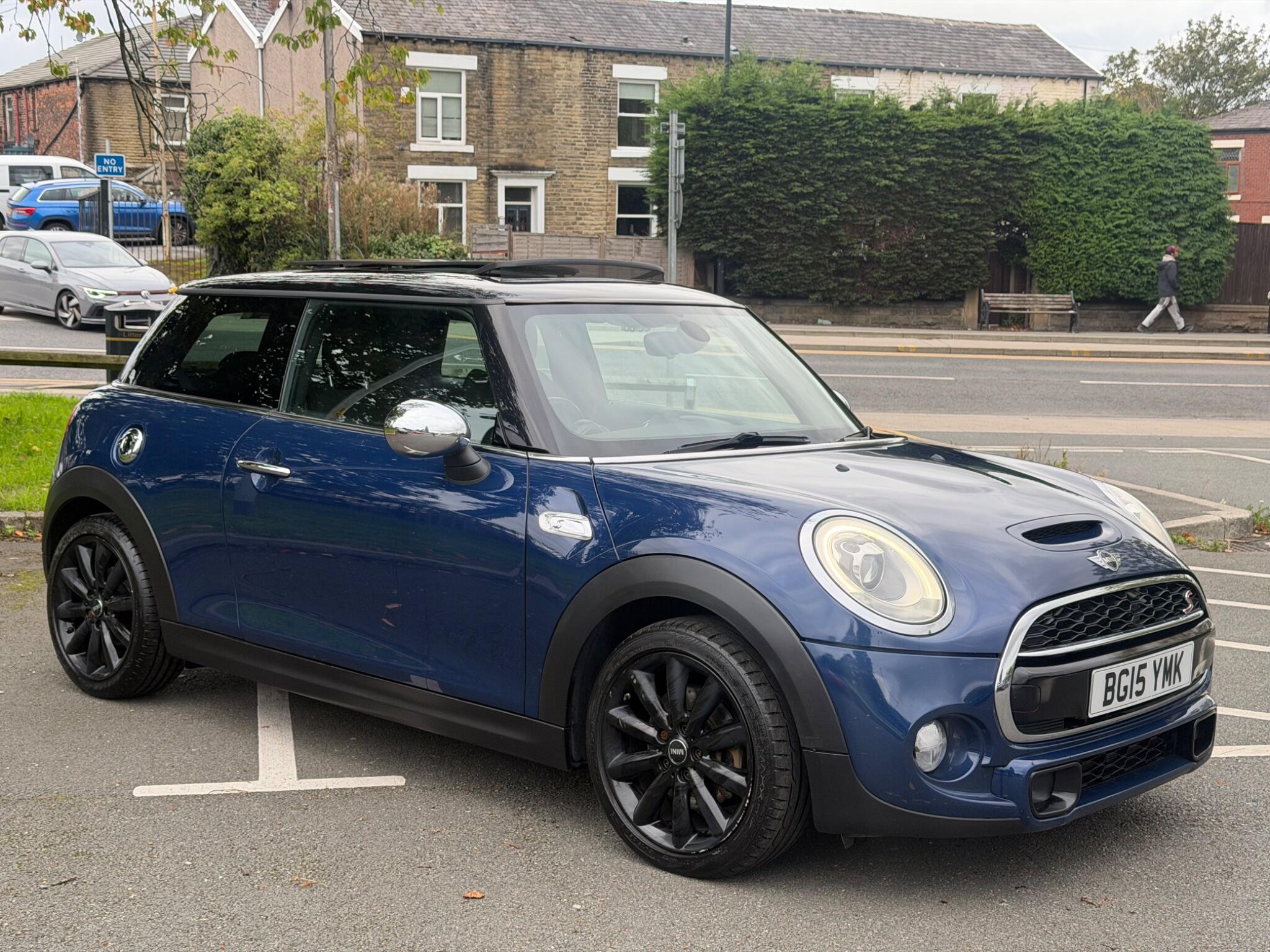 MINI Hatch