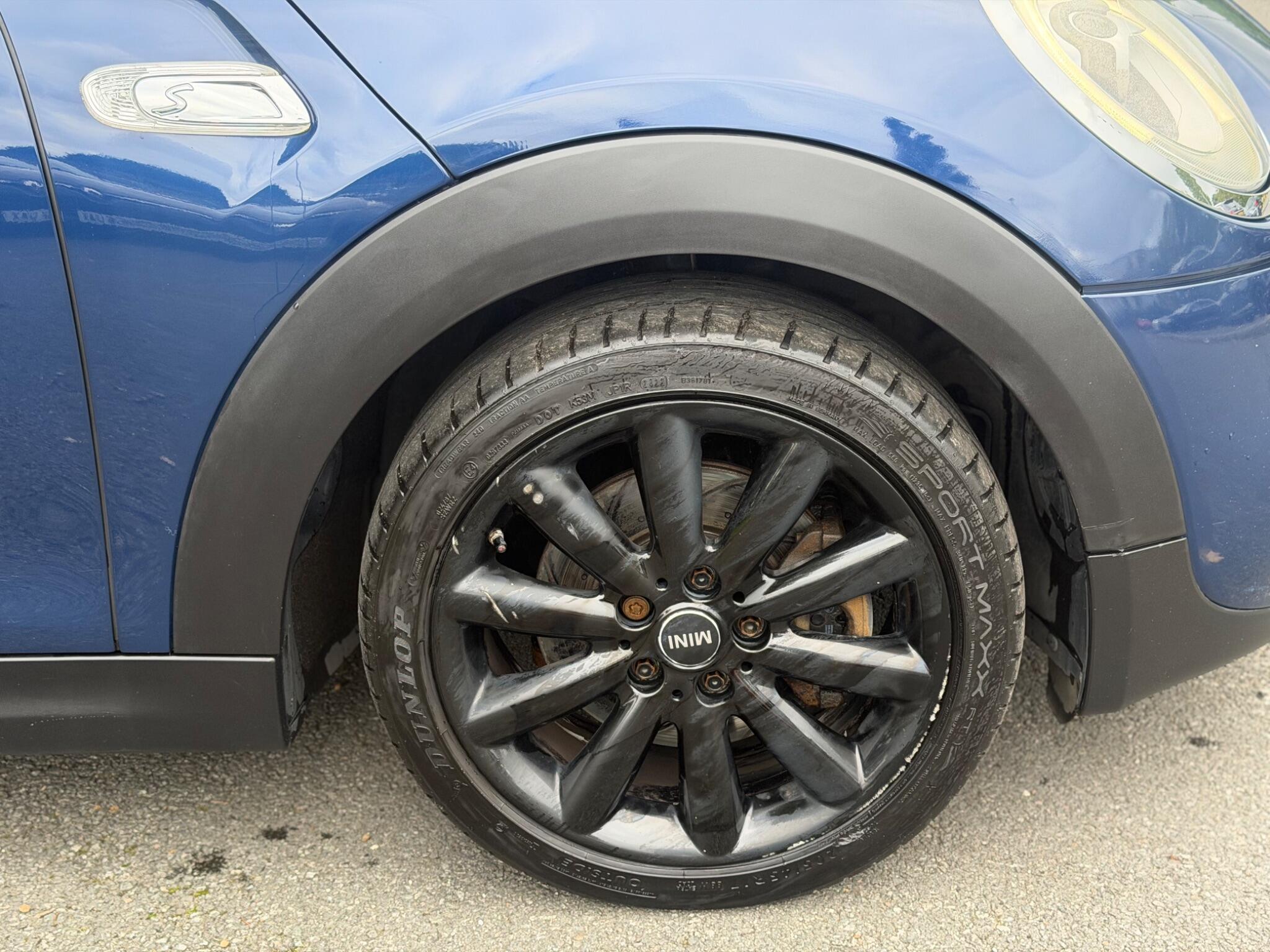 MINI Hatch - Image 7