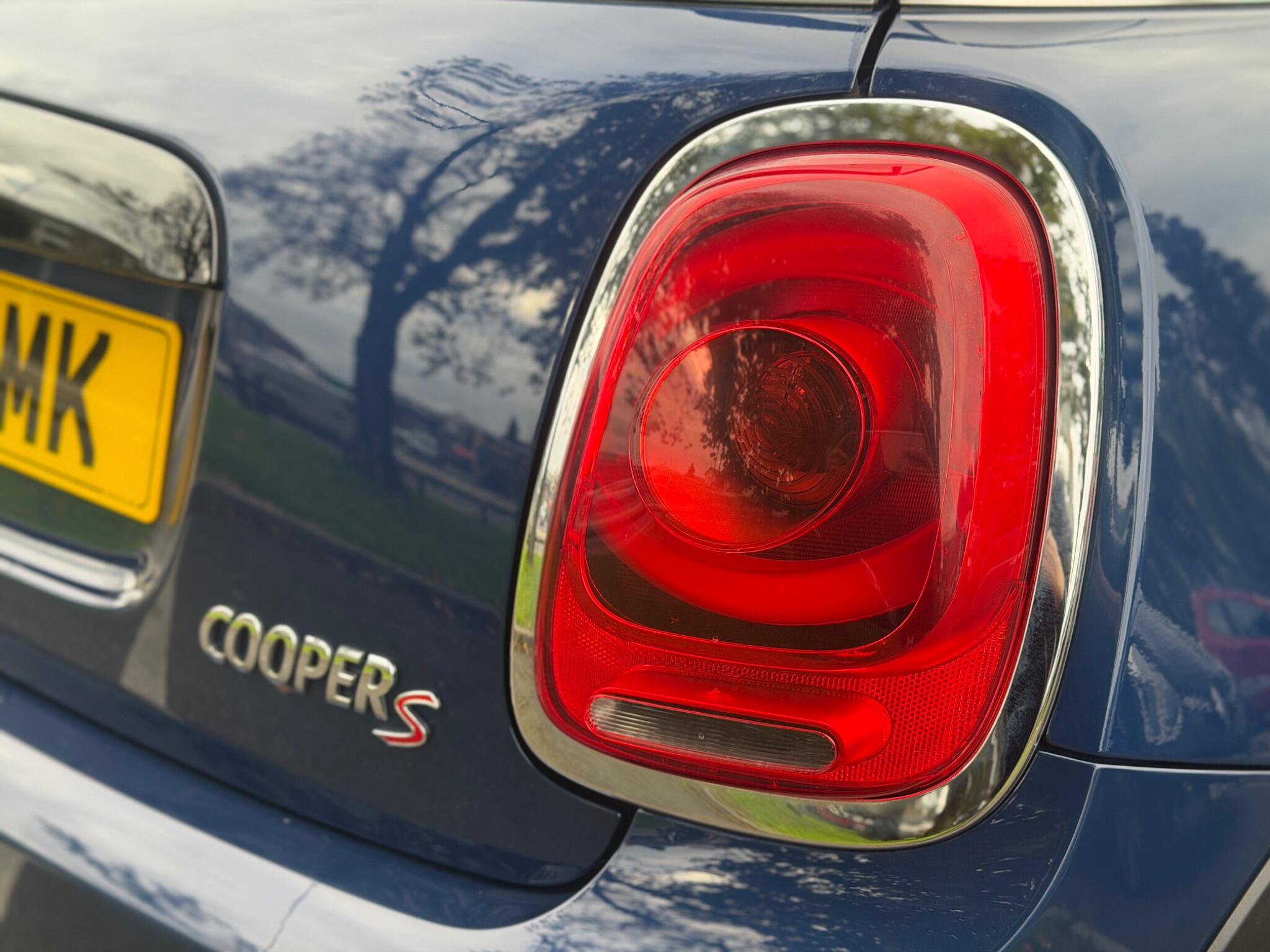 MINI Hatch - Image 11