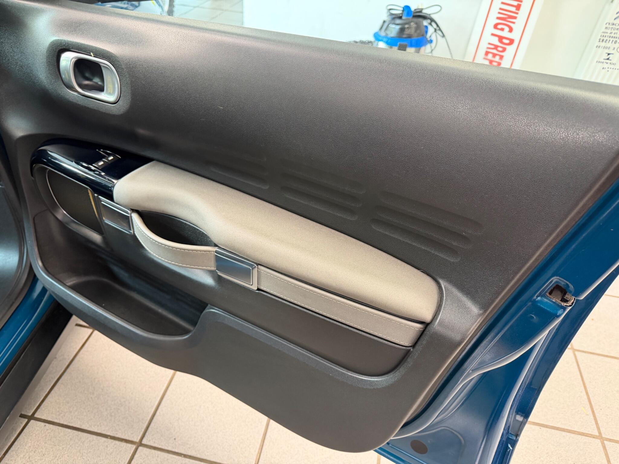 Citroen C4 Cactus - Image 8