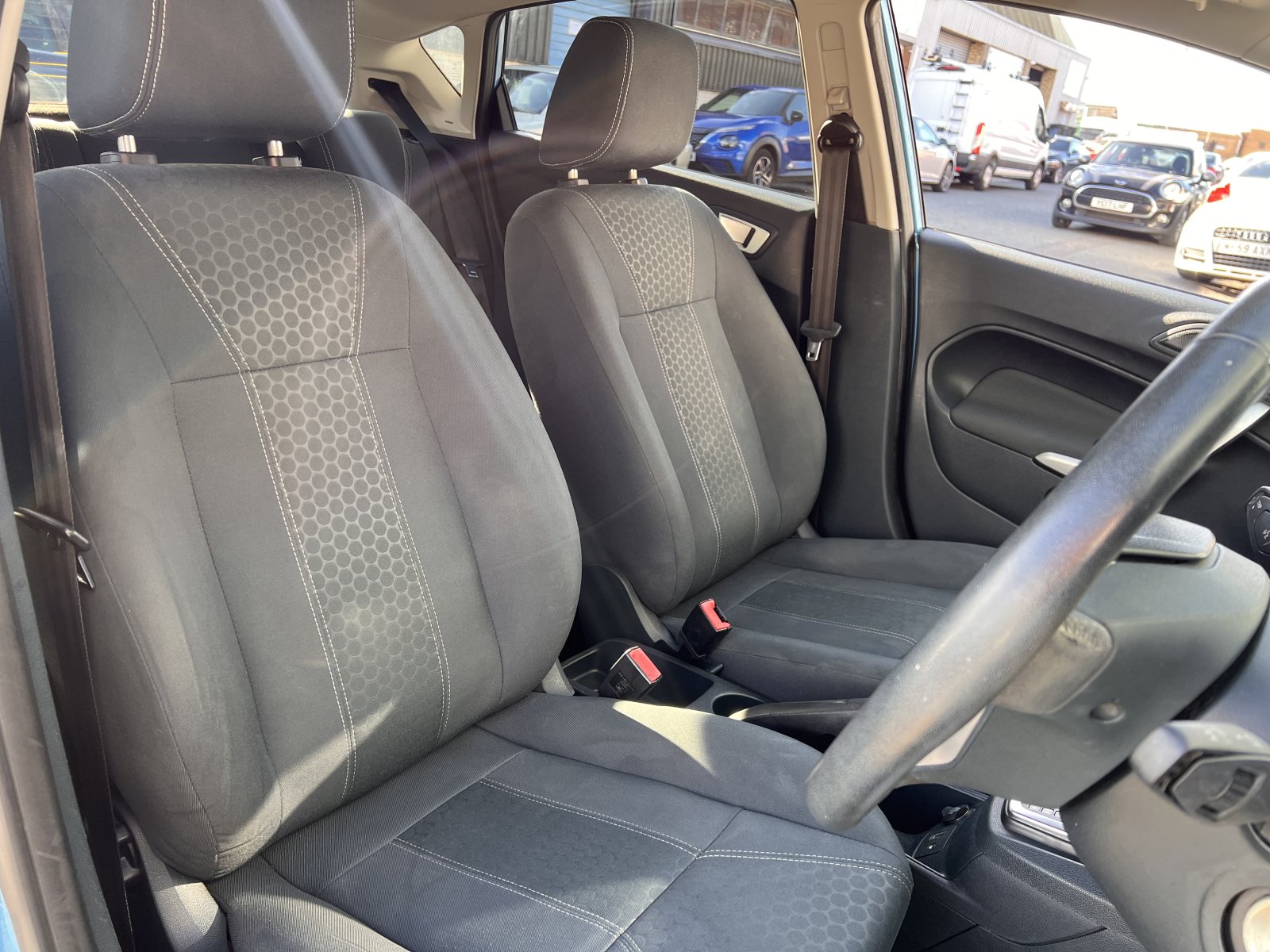 Ford Fiesta - Image 16