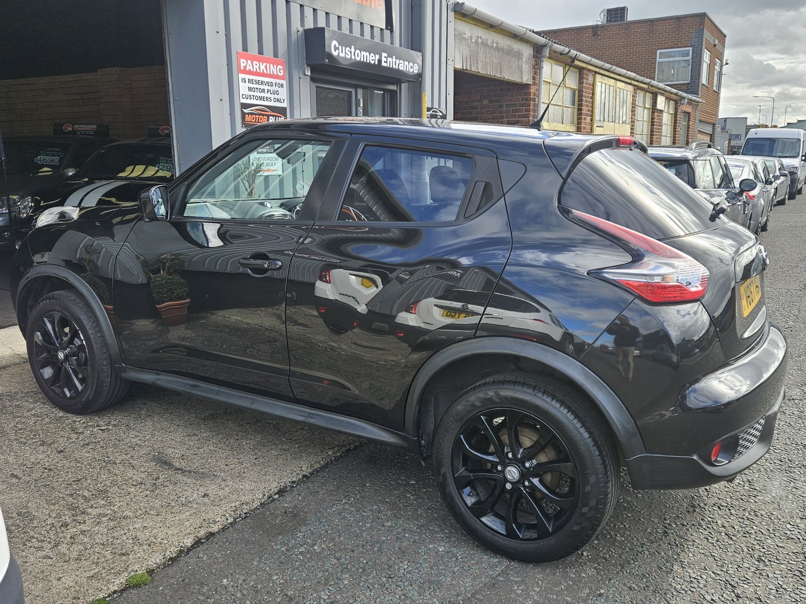 Nissan Juke - Image 10