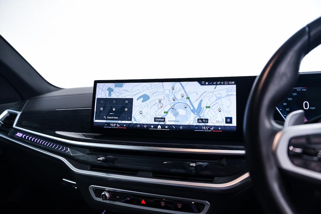 BMW X5 - Image 18