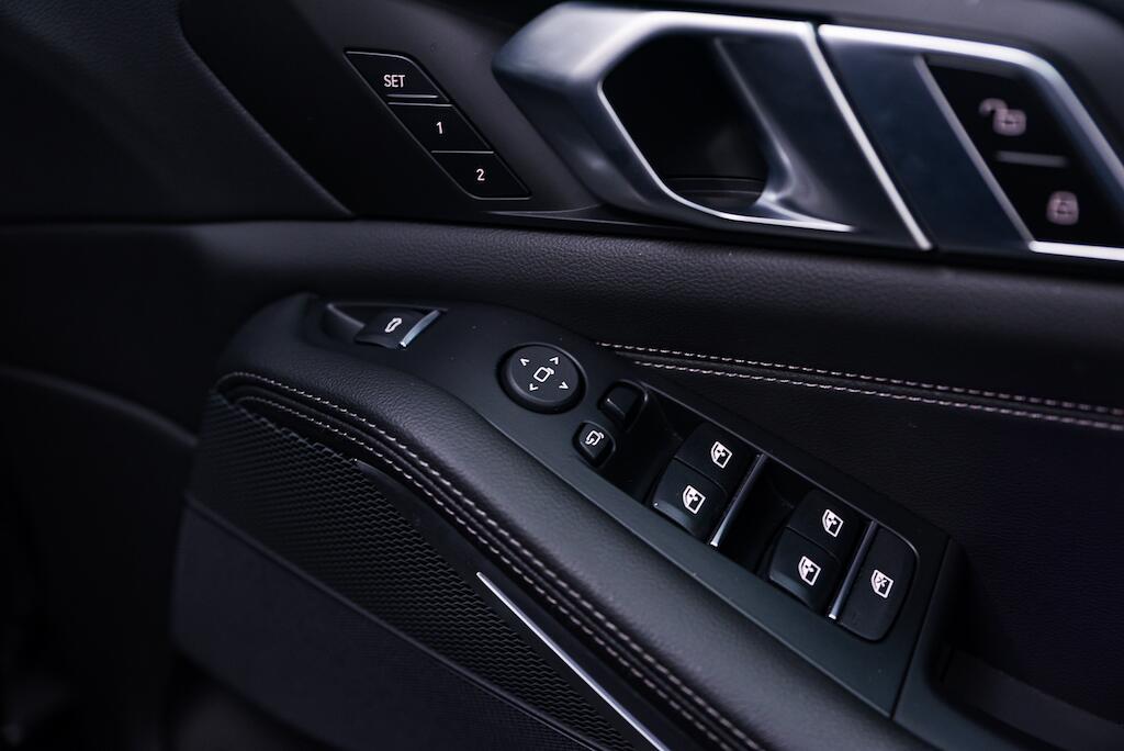 BMW X5 - Image 16