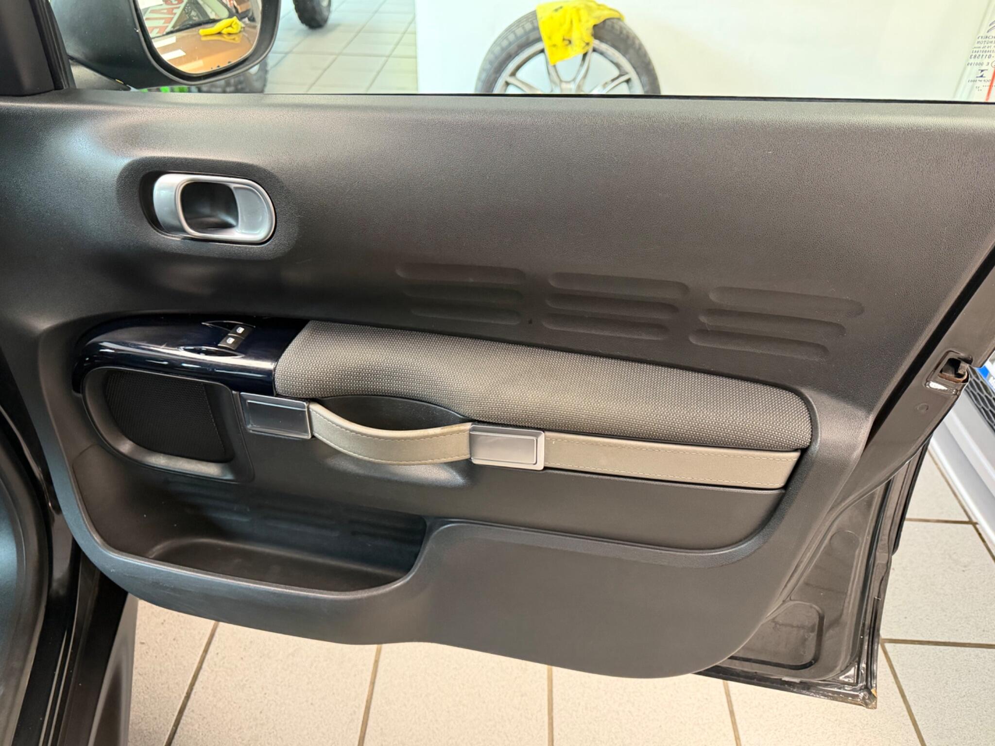 Citroen C4 Cactus - Image 12