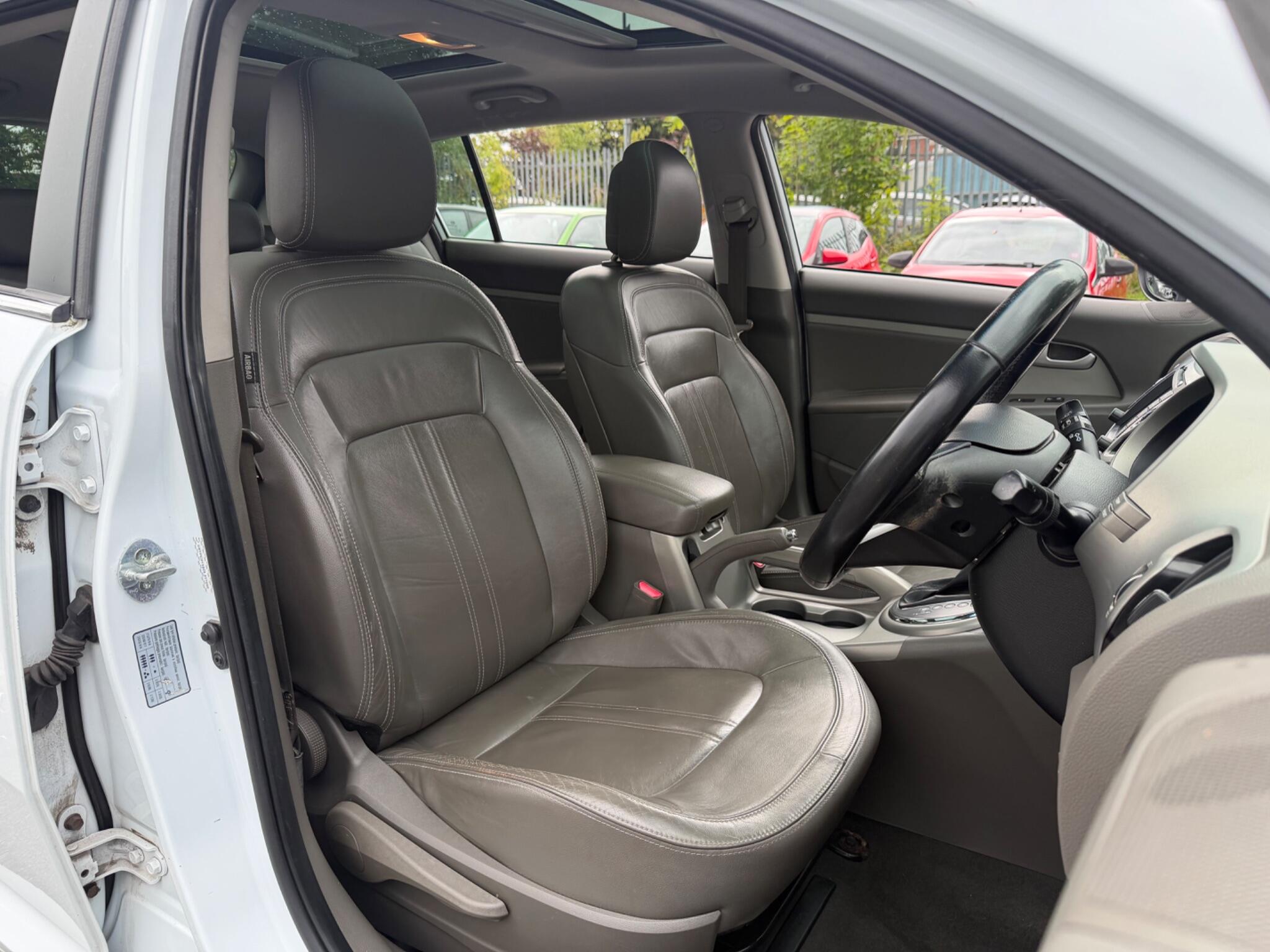 Kia Sportage - Image 16