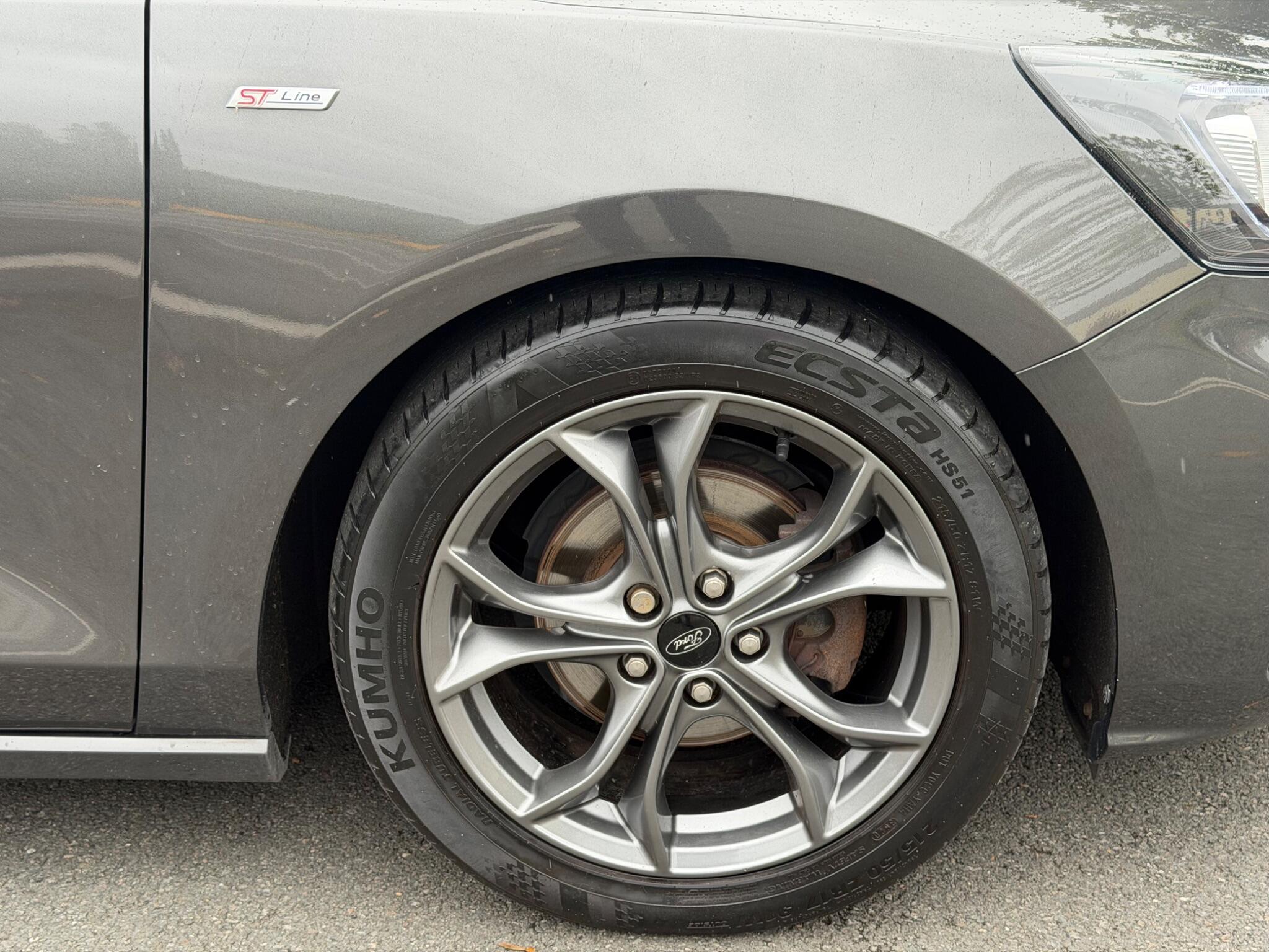 Ford Focus - Image 6