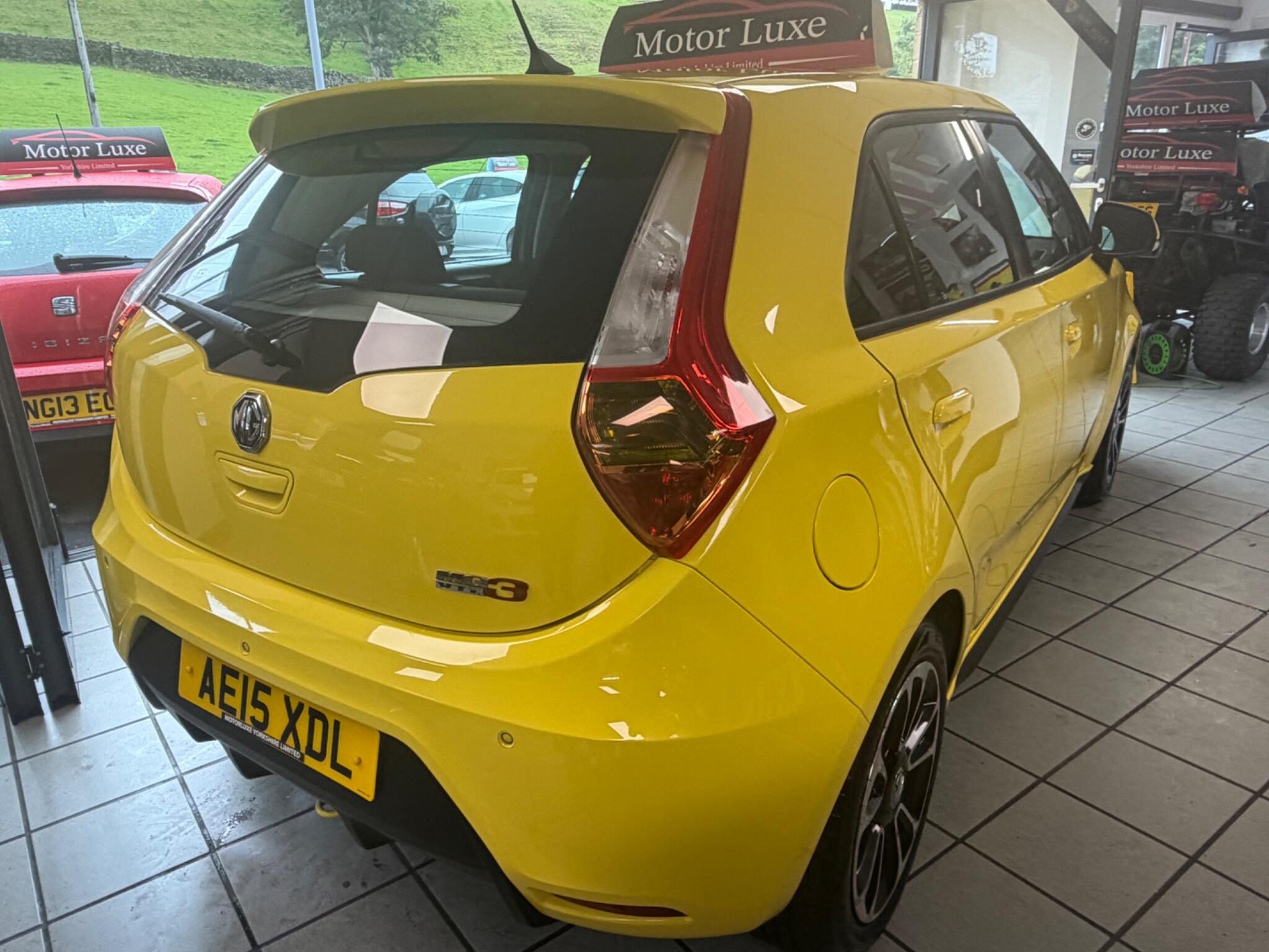 MG MG3 - Image 12