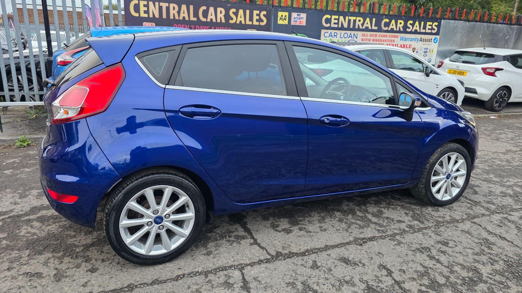 Ford Fiesta - Image 8