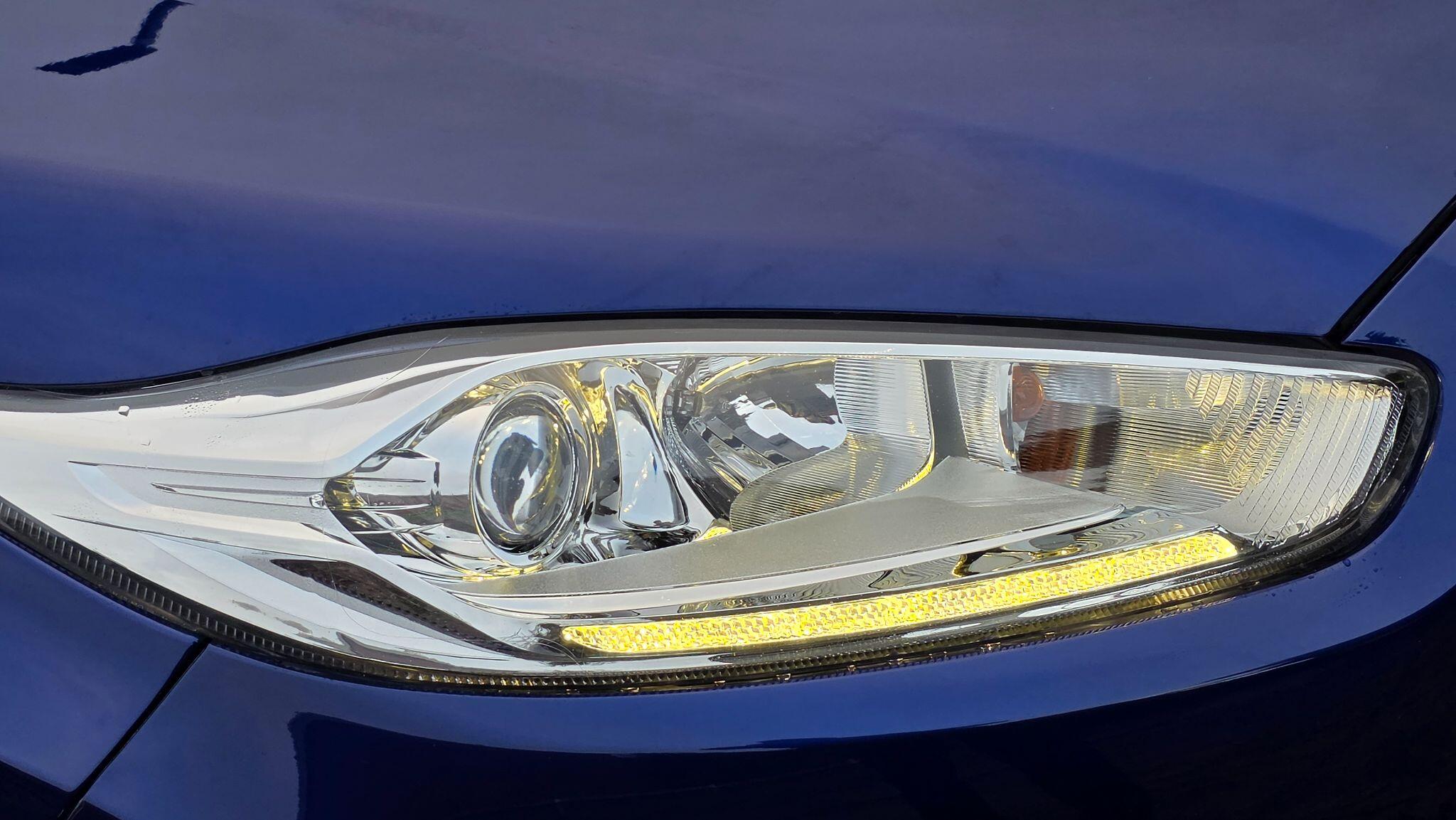 Ford Fiesta - Image 12
