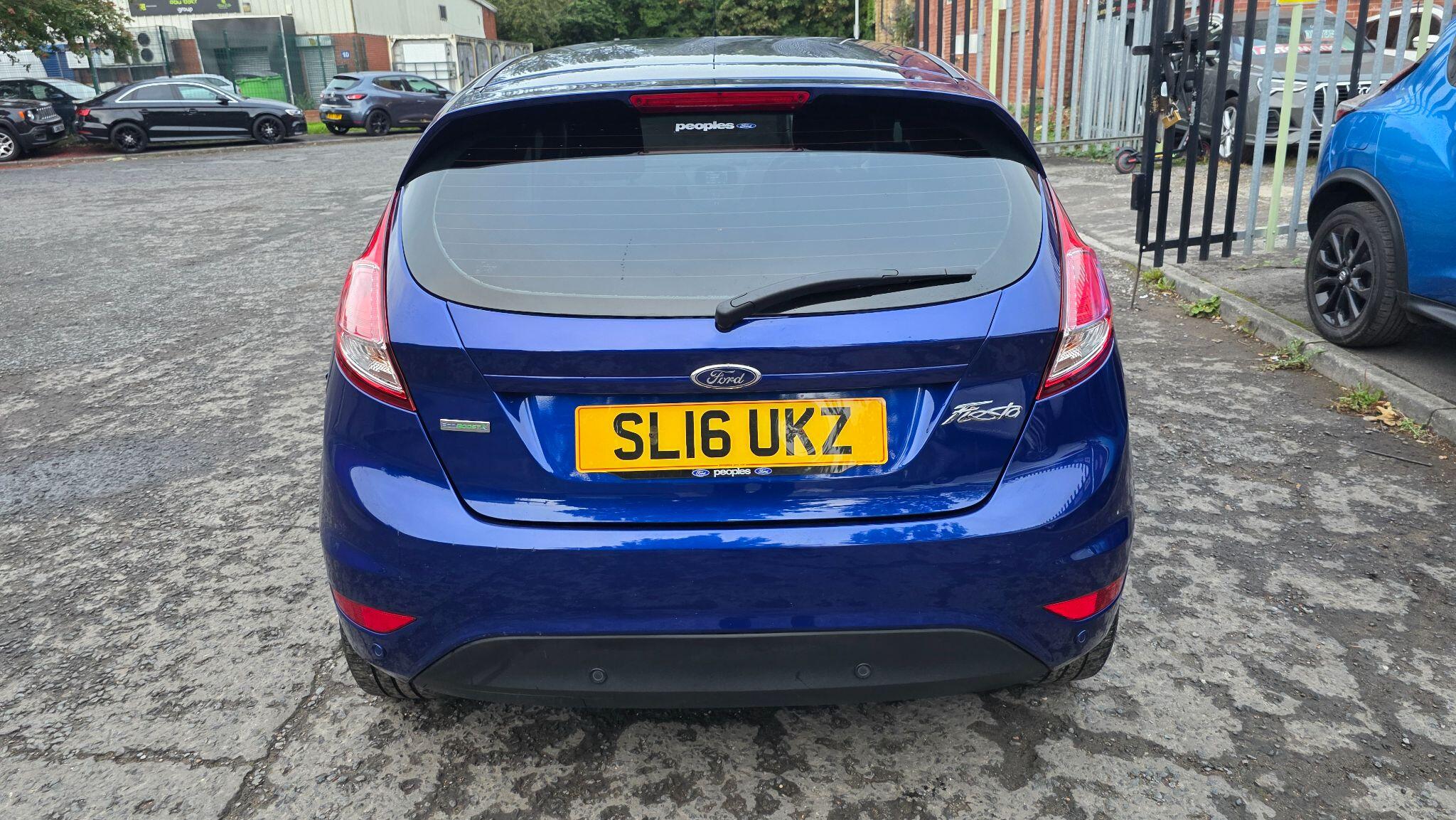 Ford Fiesta - Image 13