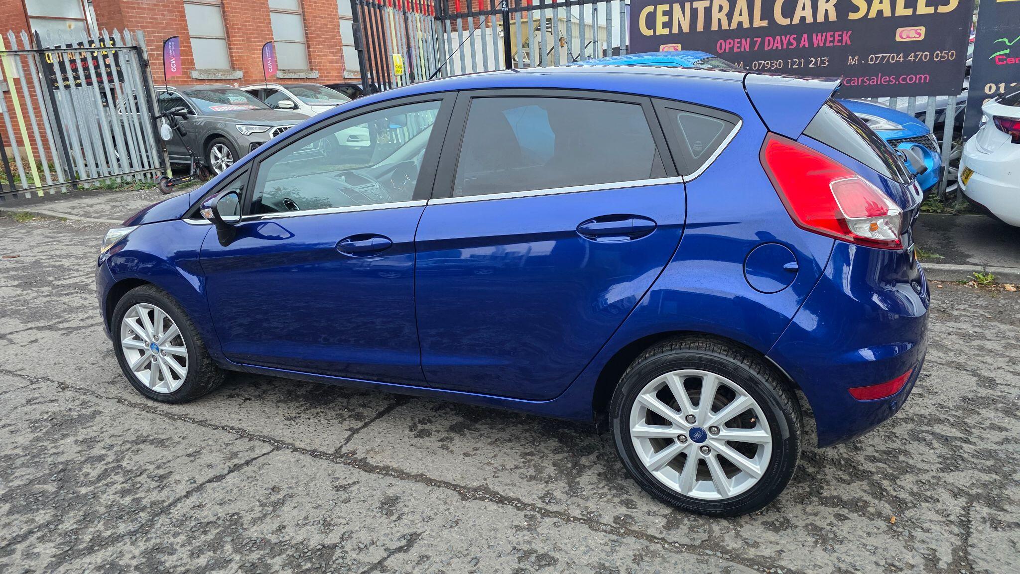 Ford Fiesta - Image 15