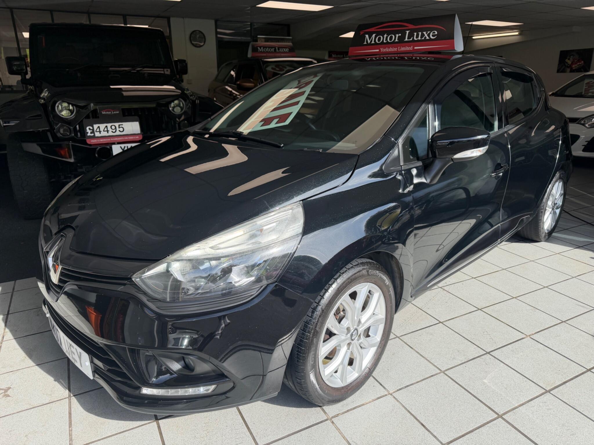 Renault Clio - Image 3