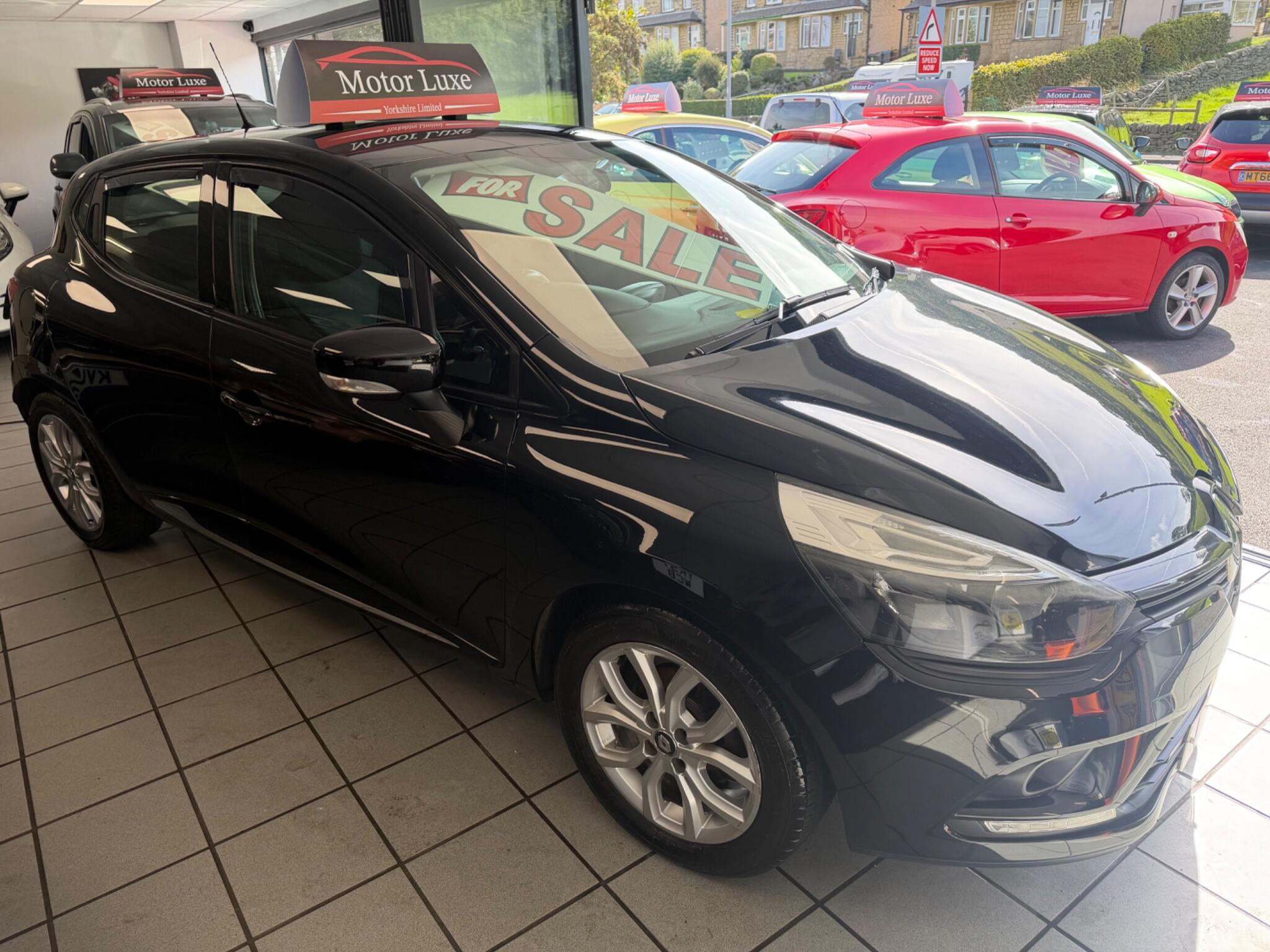 Renault Clio - Image 6