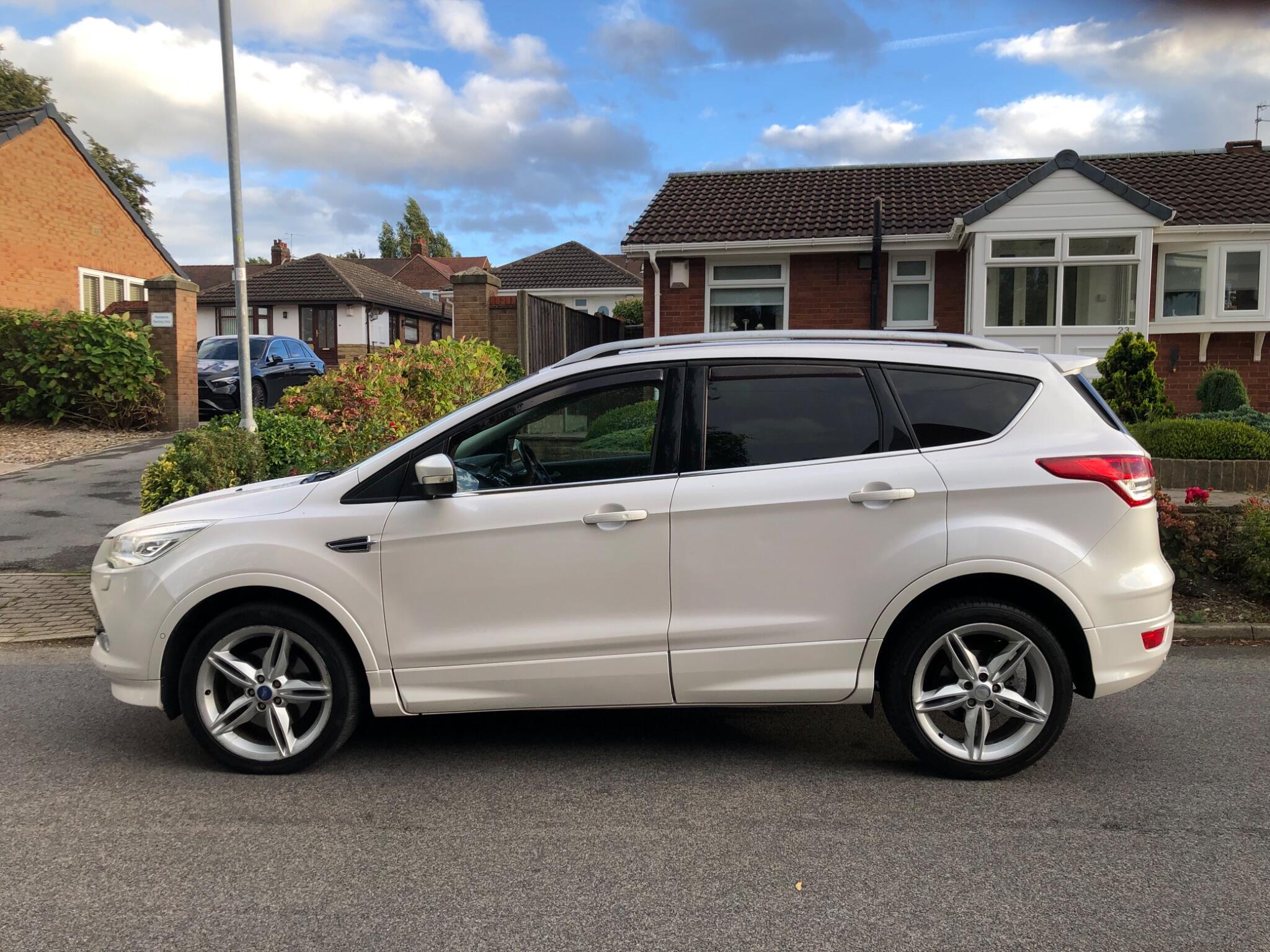 Ford Kuga - Image 11