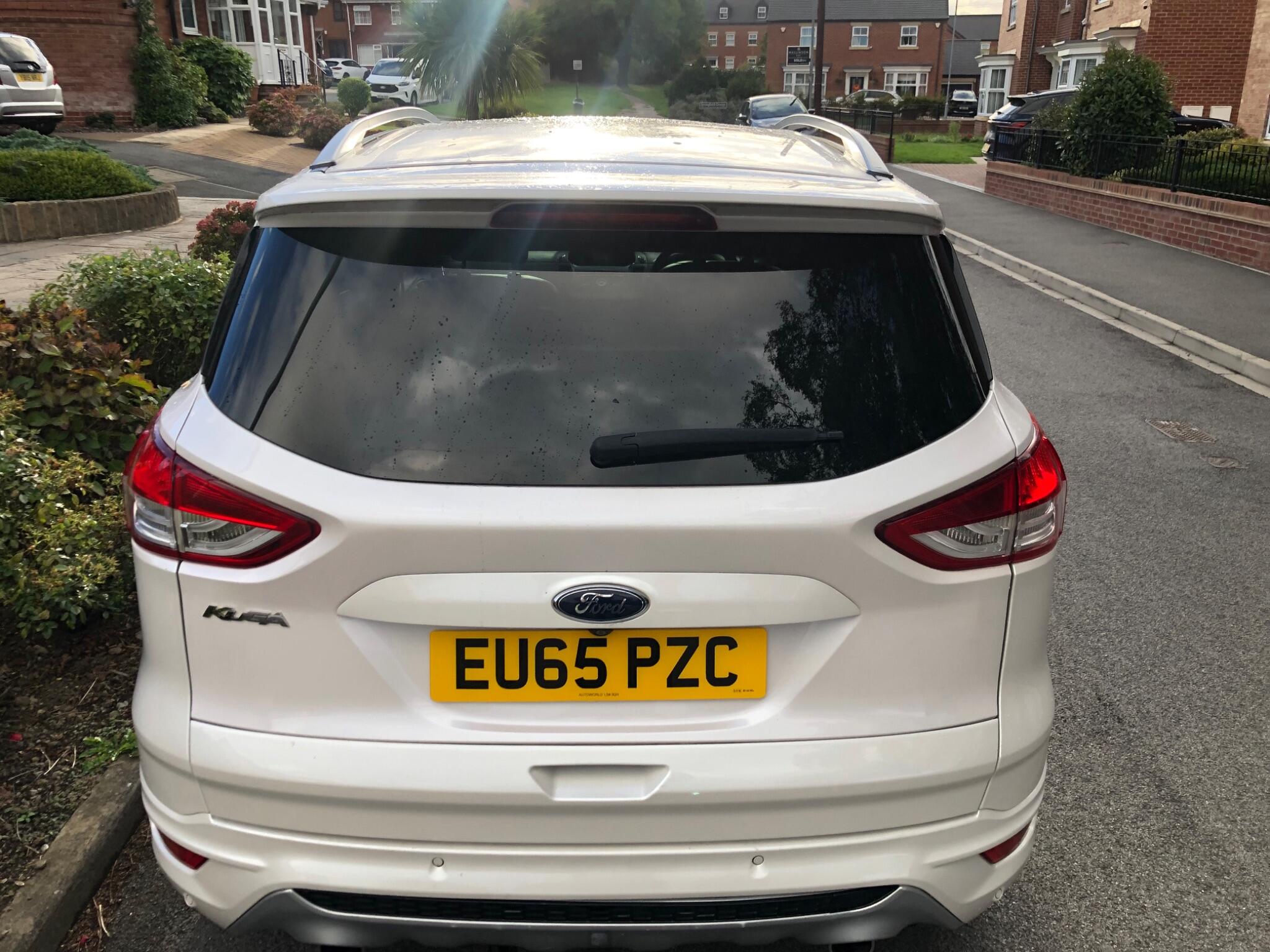 Ford Kuga - Image 20