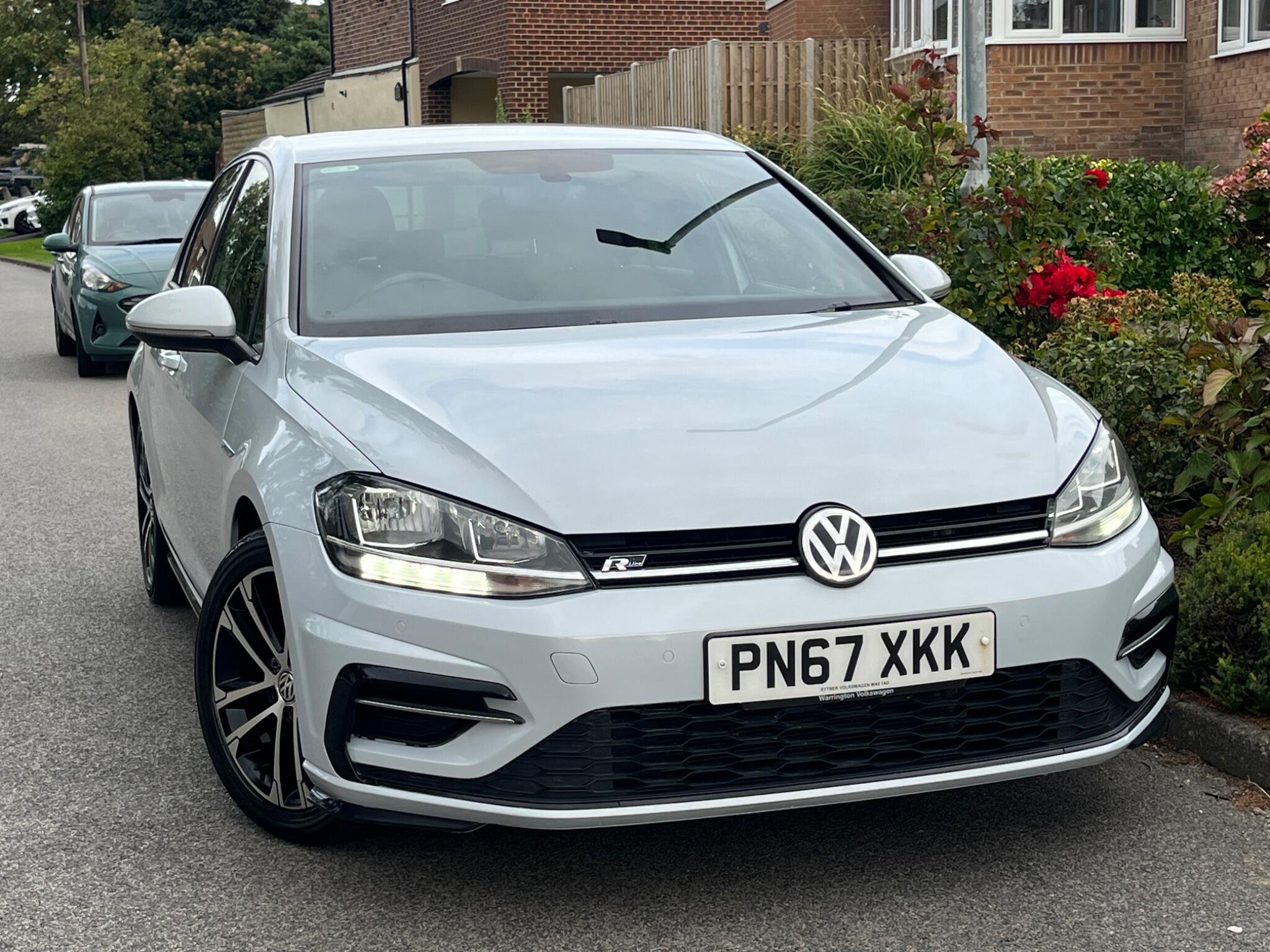 Volkswagen Golf - Image 14