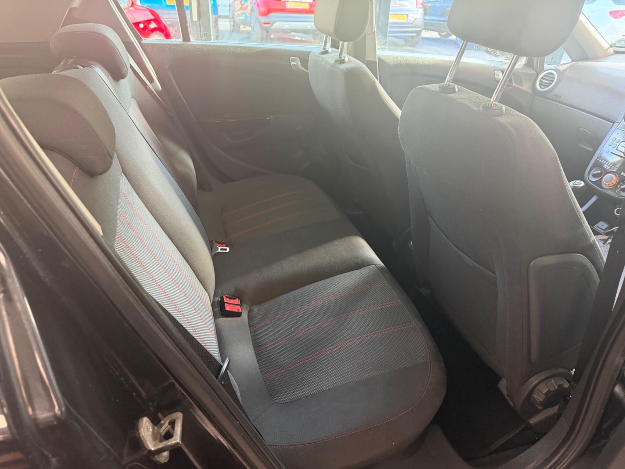 Vauxhall Corsa - Image 6